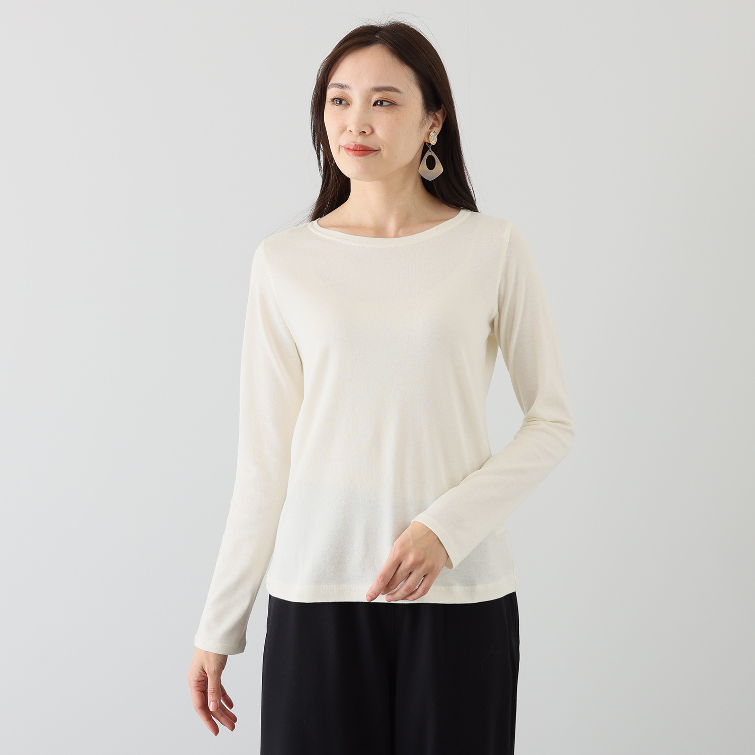 シャビージェンティール コットンカシミヤ ラウンドネック ベーシックプルオーバー
