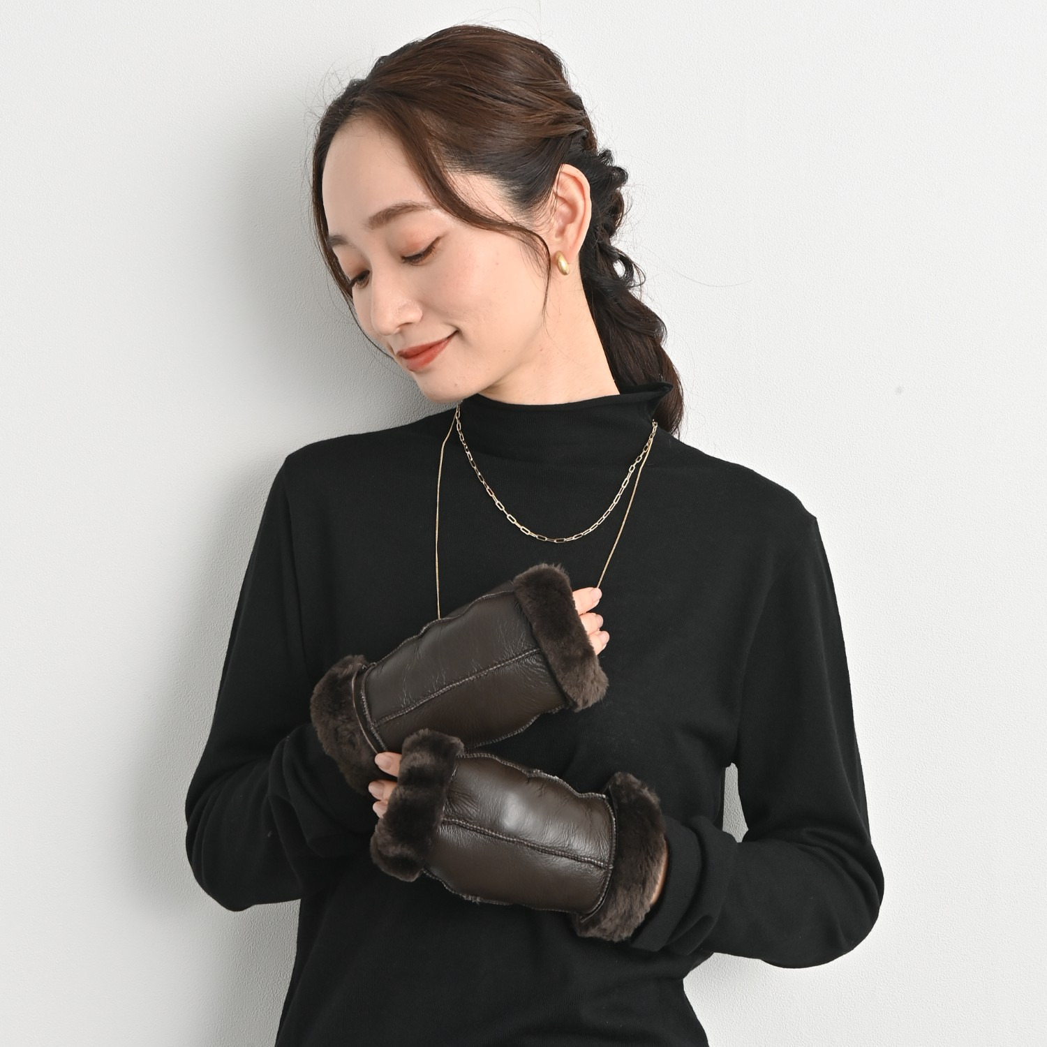 ティエドゥール 柔らかムートン 指出しグローブ