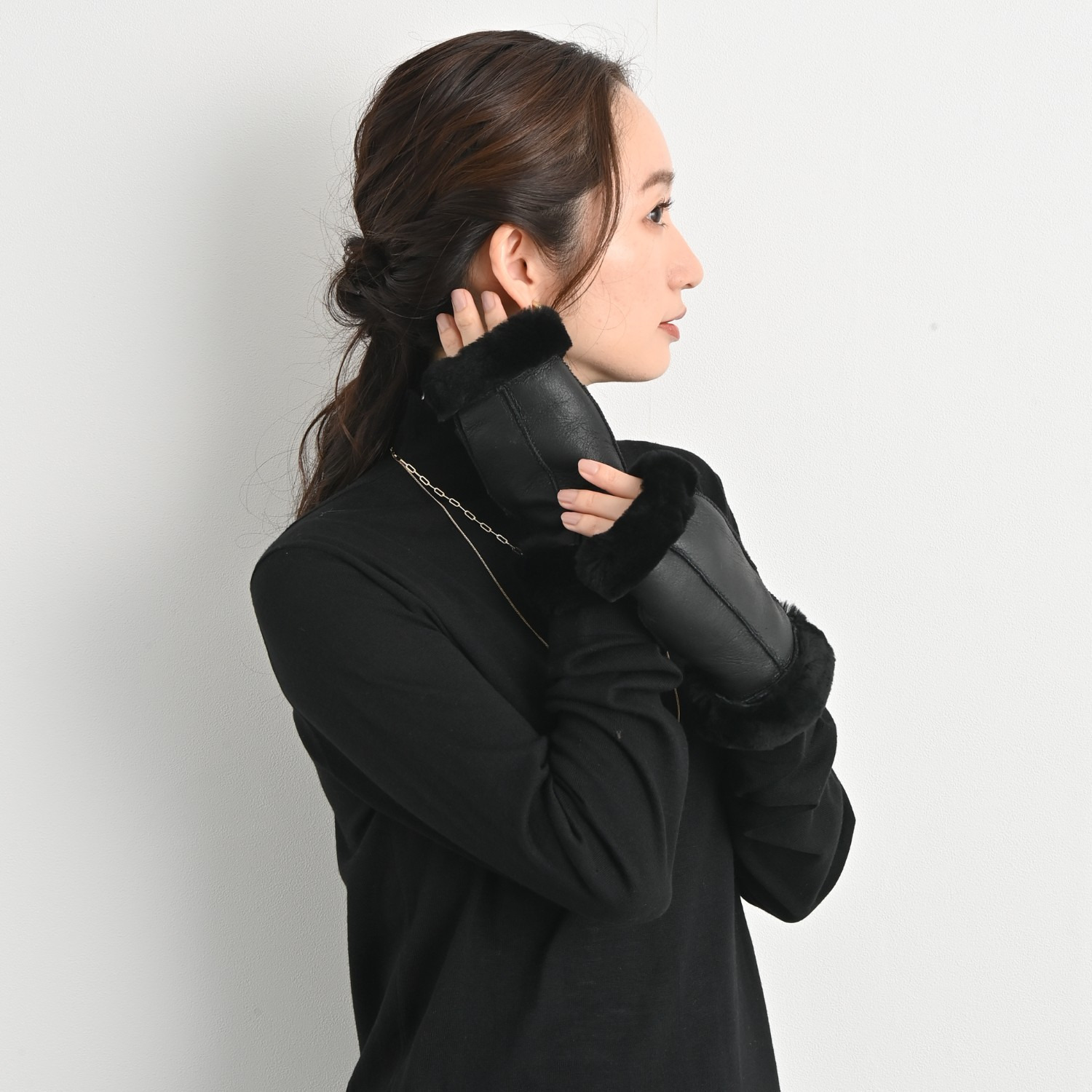 ティエドゥール 柔らかムートン 指出しグローブ