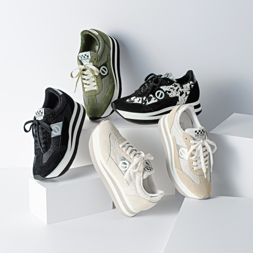 ノーネーム　牛革コンビ　軽量厚底スニーカー　"フレックスジョガー"