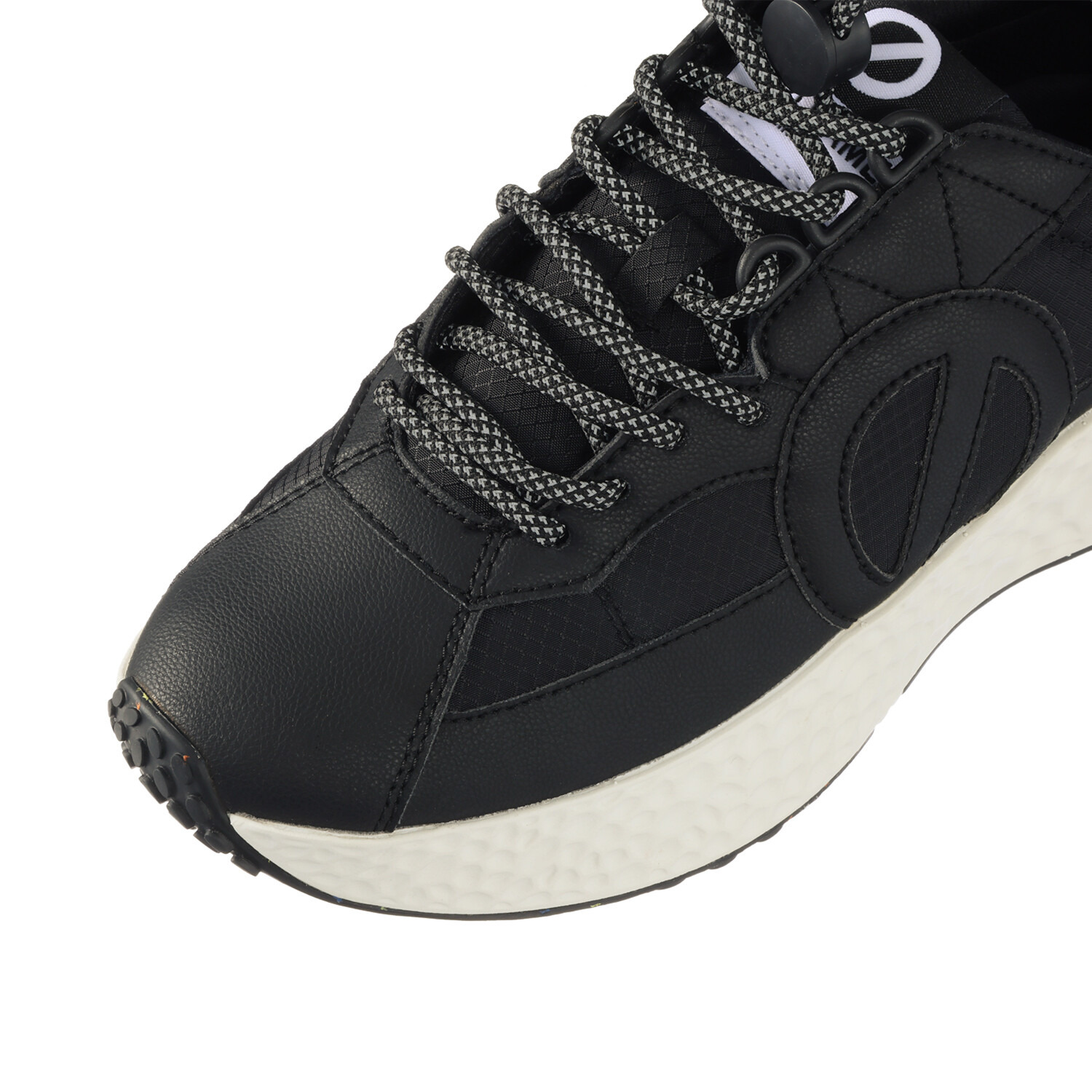 ノーネーム クロコダイル型押しコンビ スニーカー “カーターランナー”