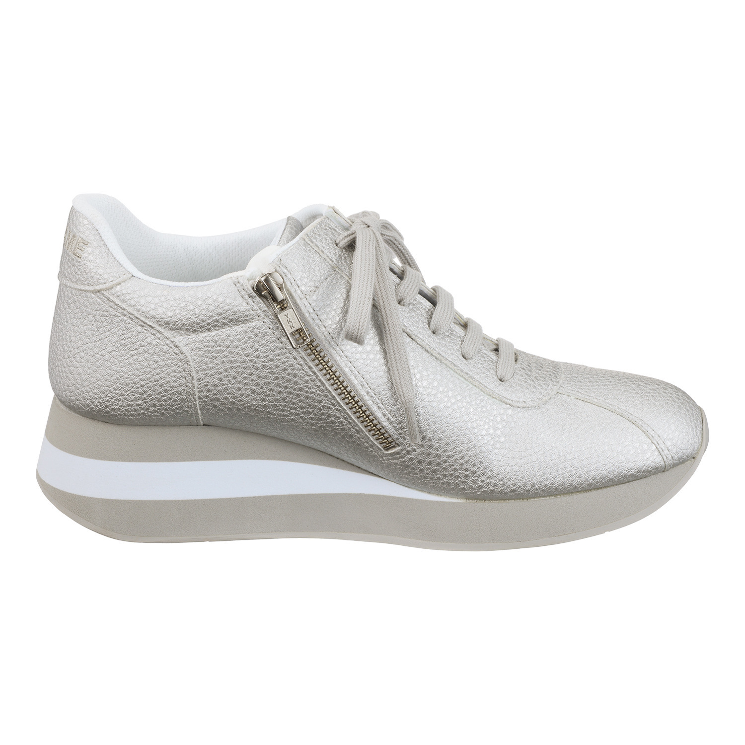 ノーネーム スニーカー ”スピードジョガー”