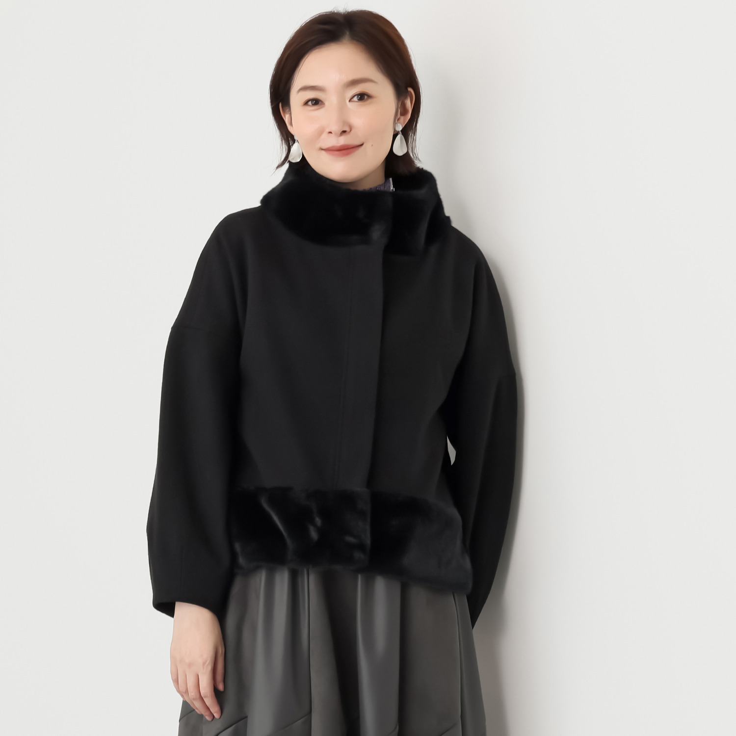 ラヴィーコンフォート ミンク調エコファー＆ ウールライクフラノＭＩＸ エレガントでガーリーな ジャケット