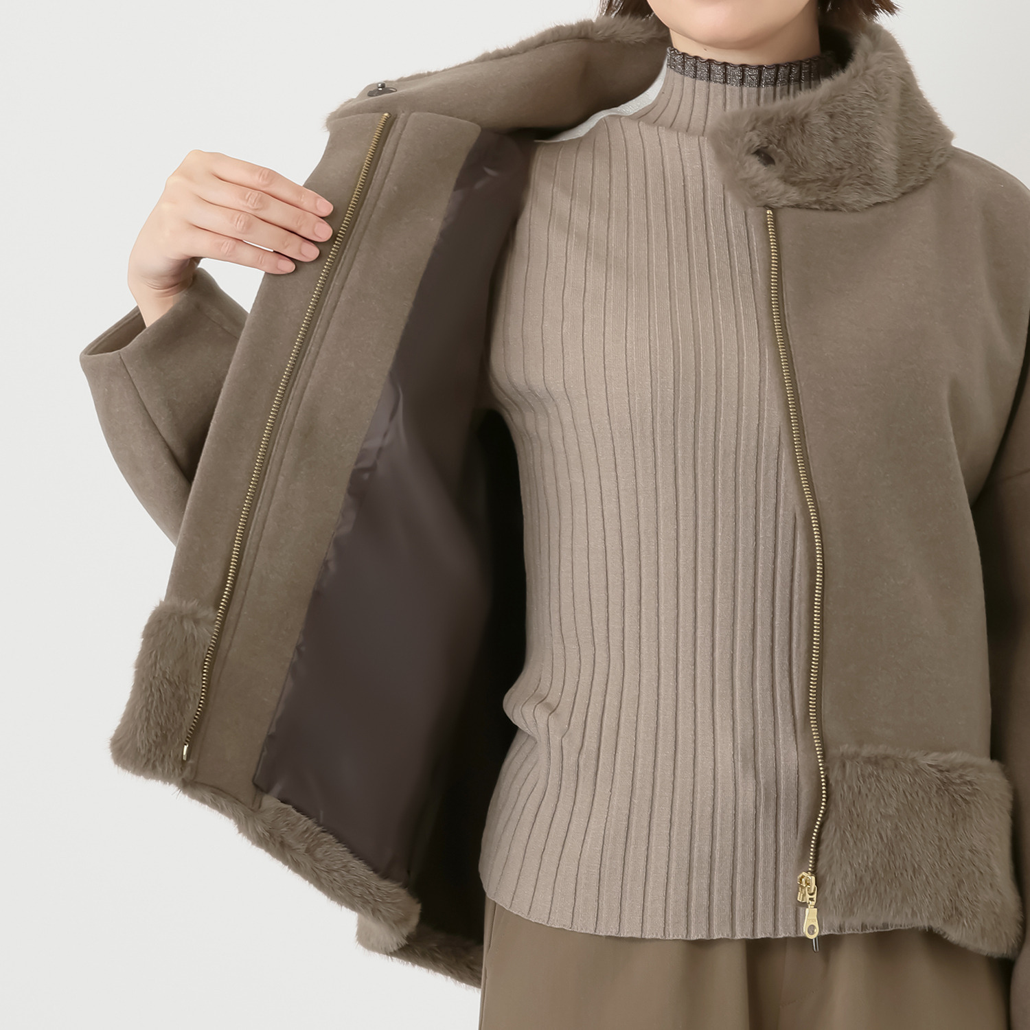 ラヴィーコンフォート ミンク調エコファー＆ ウールライクフラノＭＩＸ エレガントでガーリーな ジャケット