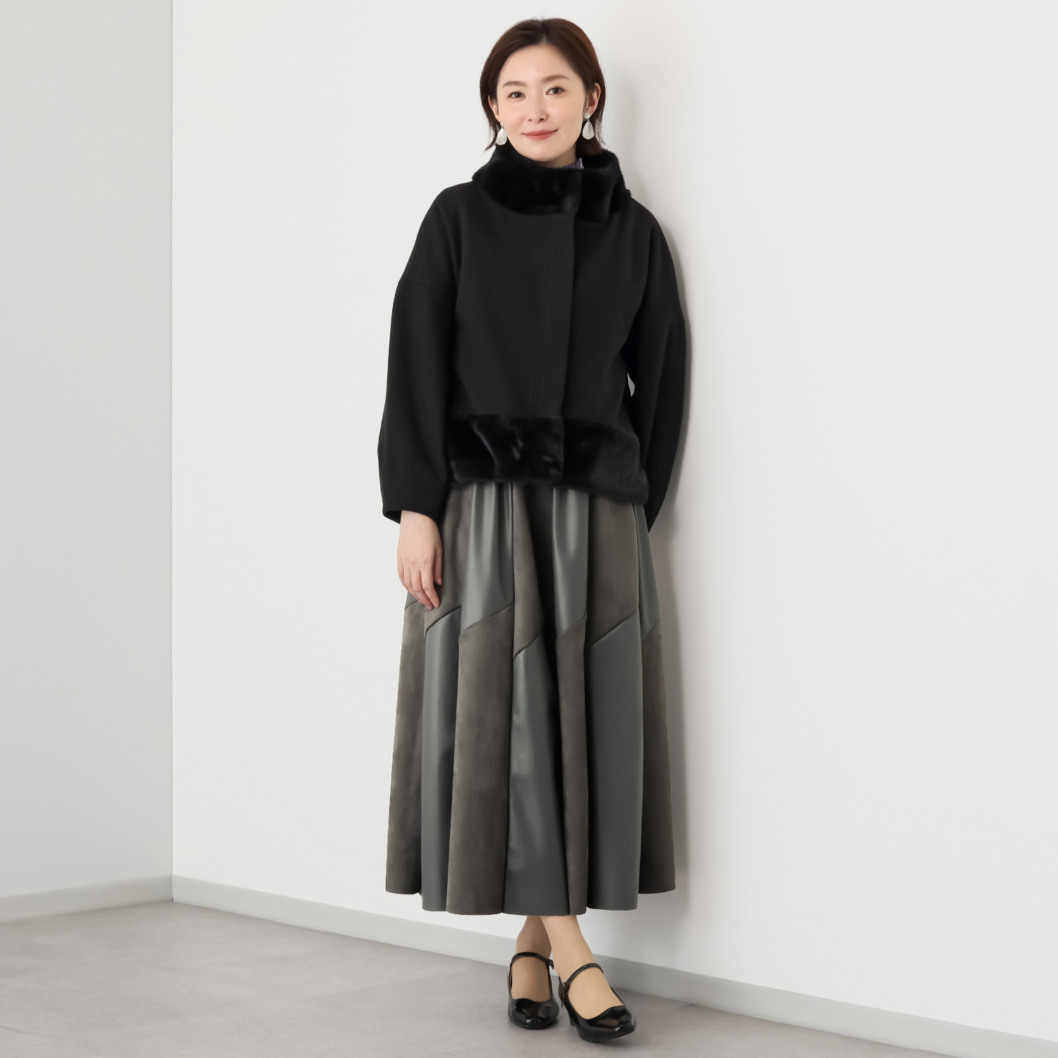 ラヴィーコンフォート 異素材ＭＩＸ １２枚接ぎ 切り替えが美しい フレアースカート