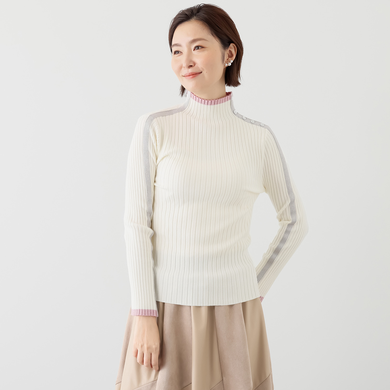 ラヴィーコンフォート 吸湿発熱 ラメ＆配色ポイント 冬の定番 リブニット ハイネックプルオーバー