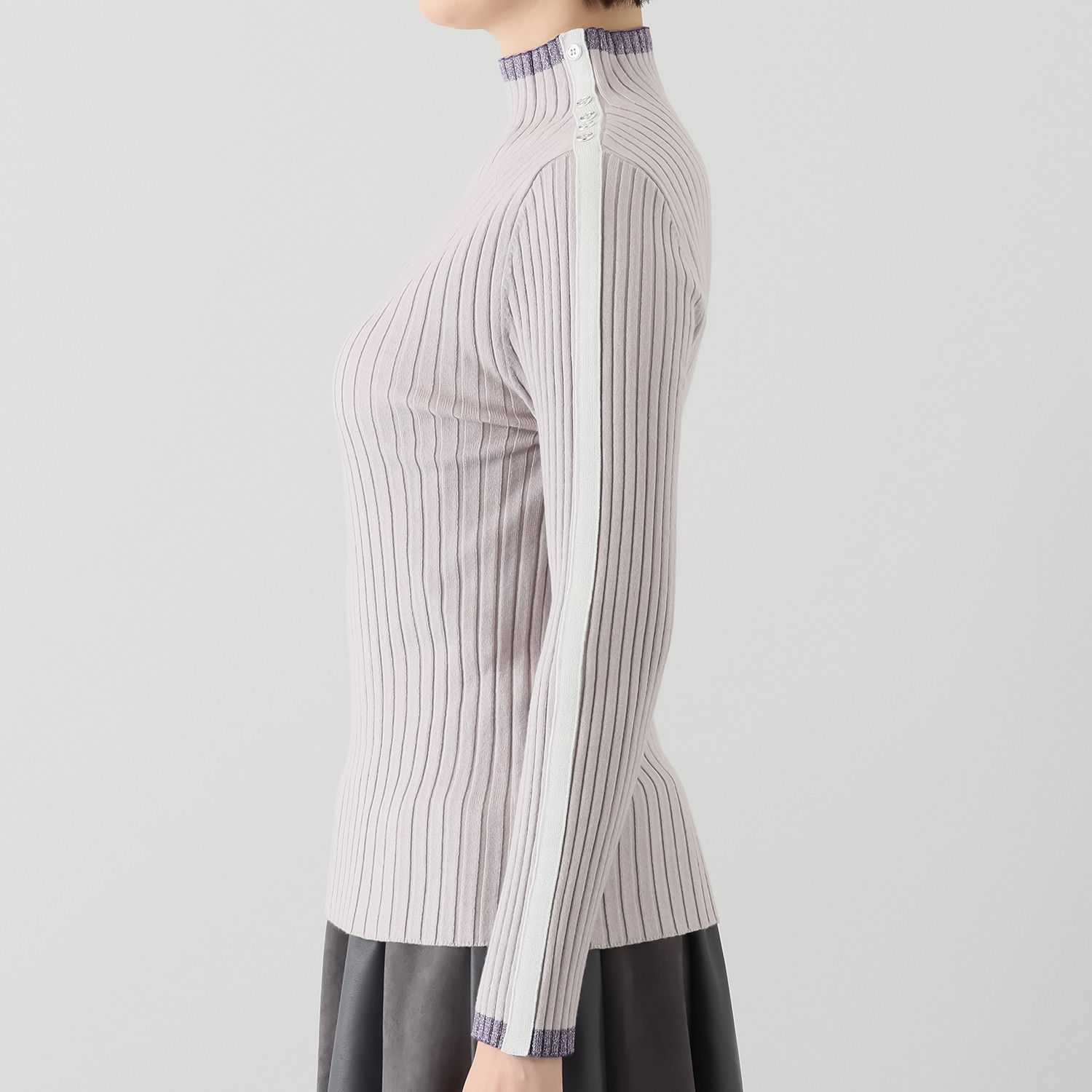 ラヴィーコンフォート 吸湿発熱 ラメ＆配色ポイント 冬の定番 リブニット ハイネックプルオーバー