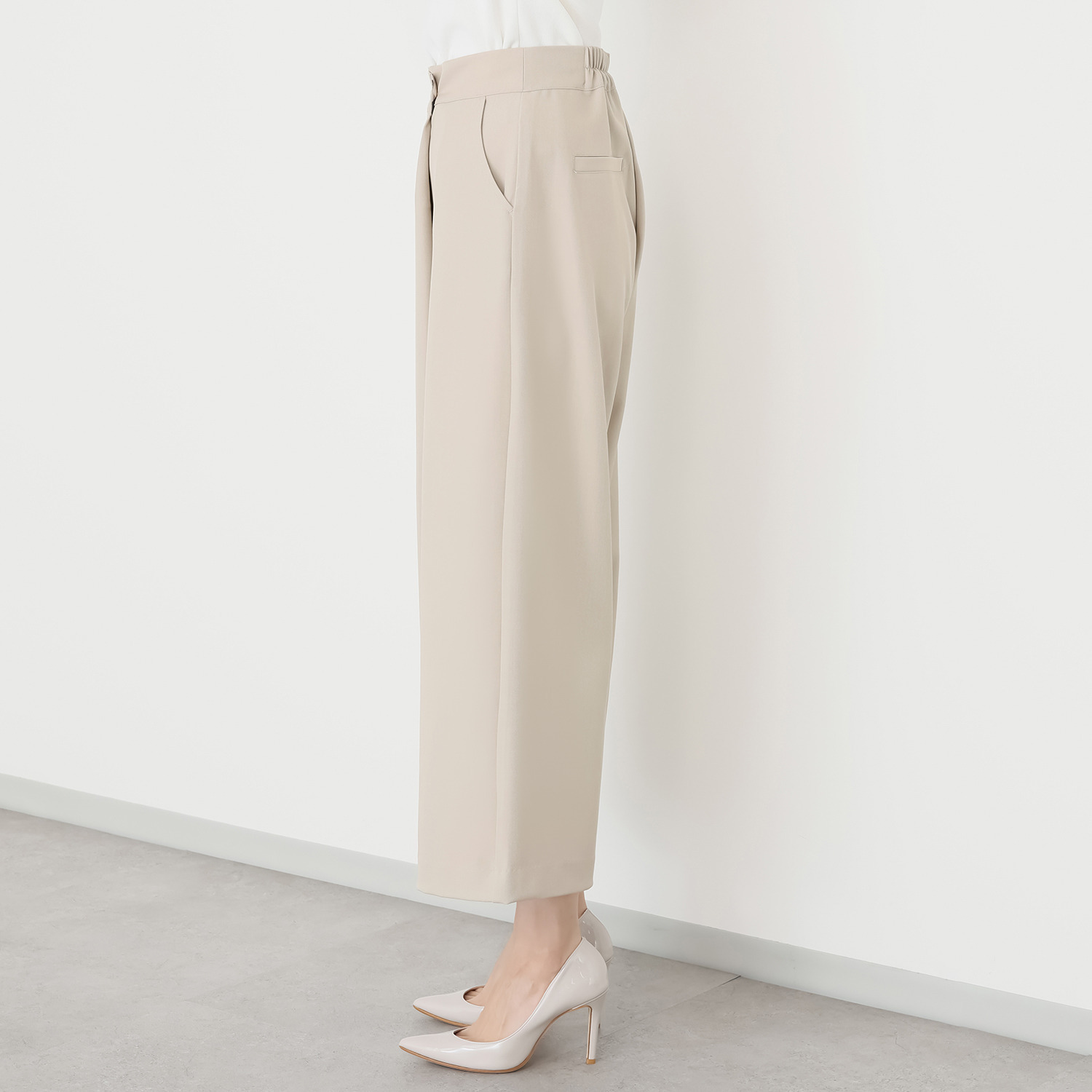 エル　ステュディオ ラップ風 ワイドパンツ