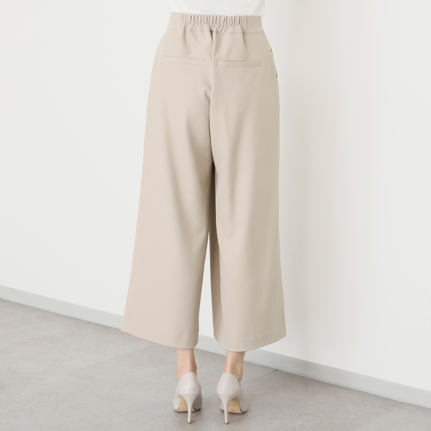 エル　ステュディオ ラップ風 ワイドパンツ