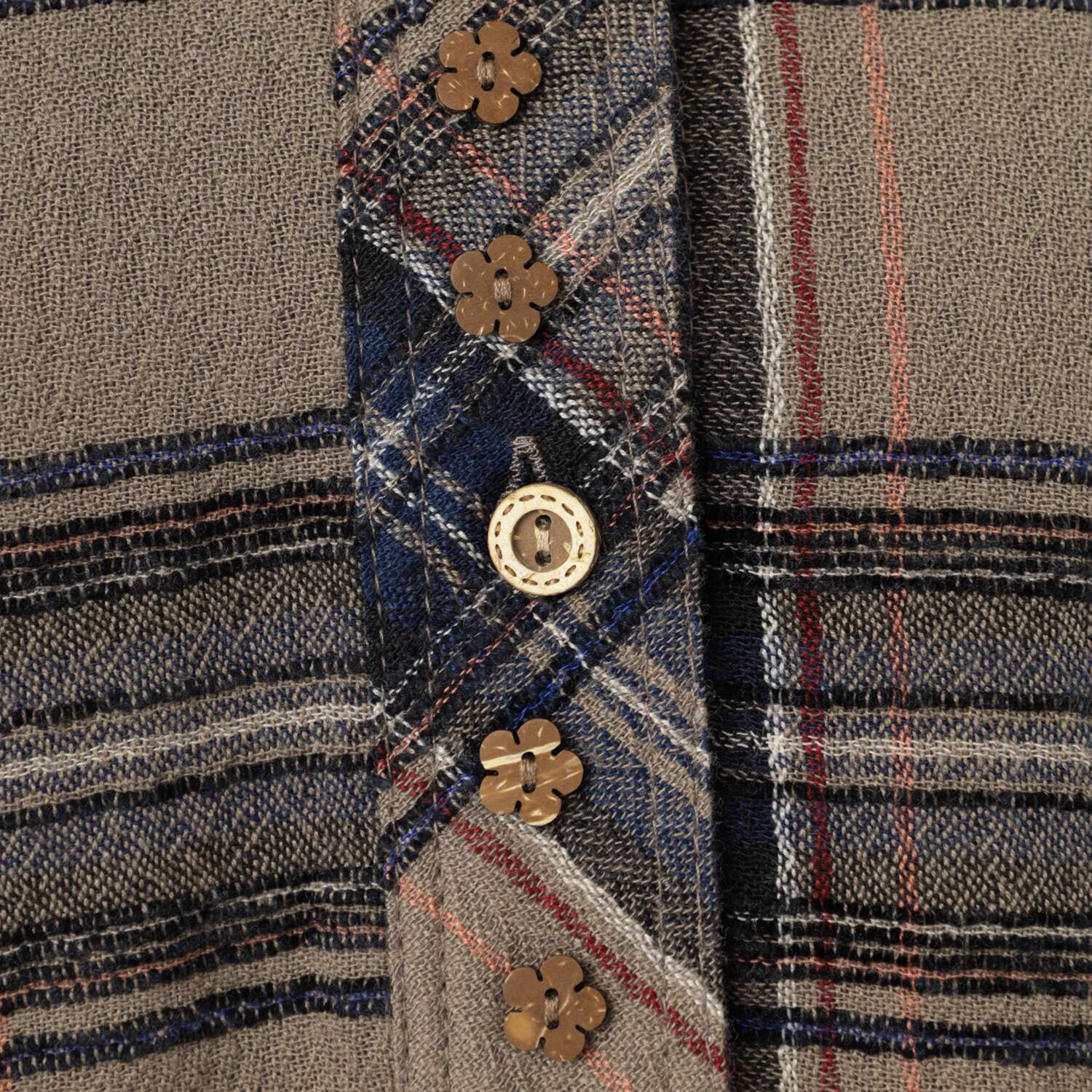 ダジュール 先染めチェックブラウス