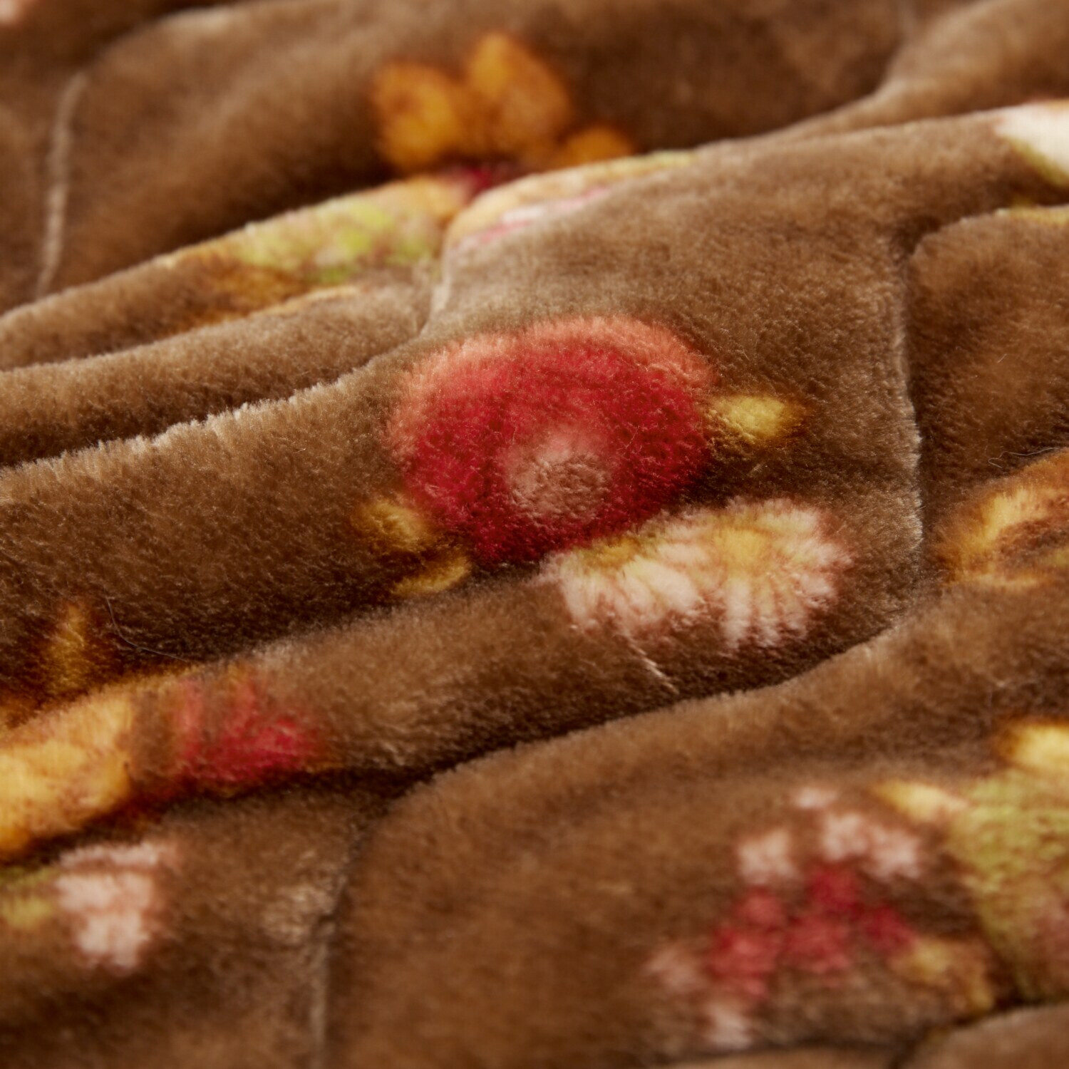 モリリン 凄暖 アルミ蒸着蓄熱シート入り ふっくらやわらか 贅沢敷きパッド ＜シングル＞