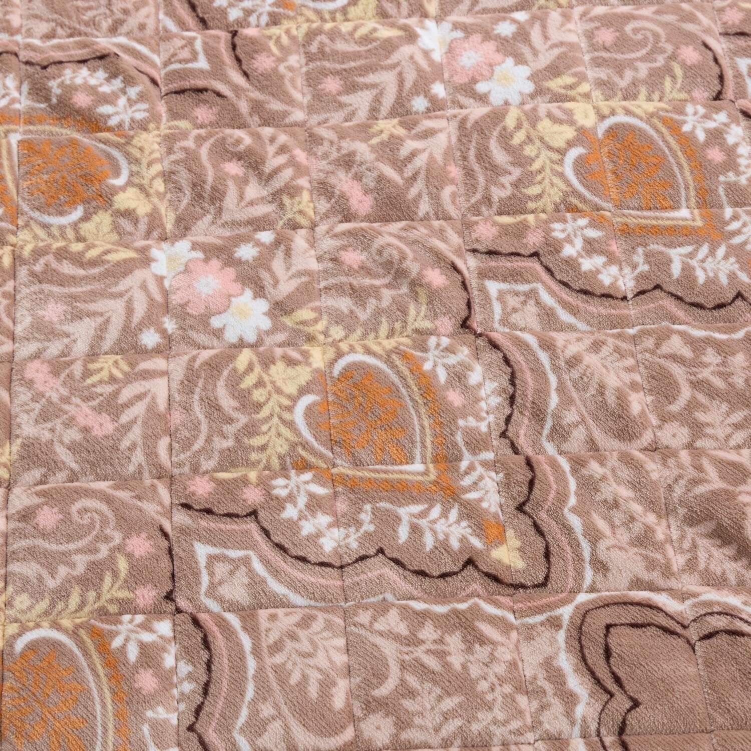 モリリンＷＯＭＡ 多層構造で暖か！ アルミ蒸着シート入り 洗えるぽかぽか ふっくらラグ ＜１９０×２４０ｃｍ＞