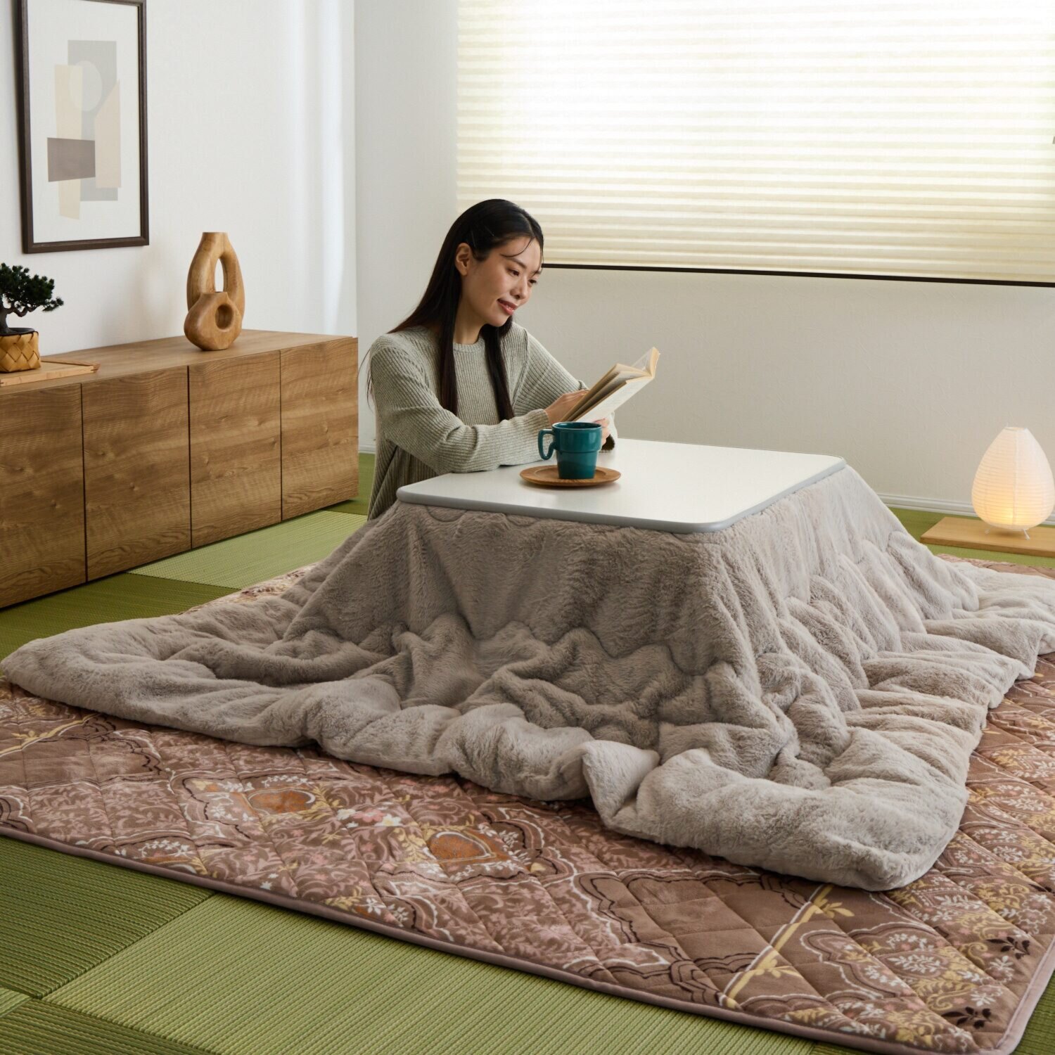 モリリンＷＯＭＡ 多層構造で暖か！ アルミ蒸着シート入り 洗えるぽかぽか ふっくらラグ ＜１９０×２４０ｃｍ＞