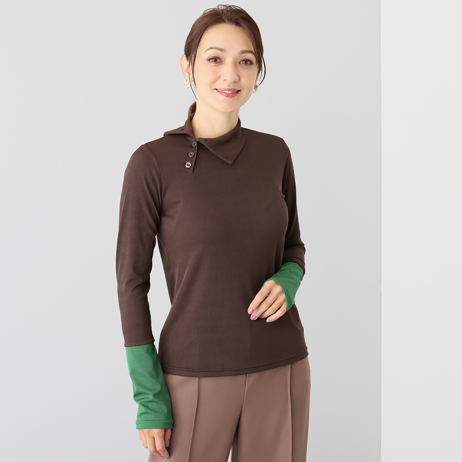 コースタルドライブ バイカラー ハイネックプルオーバー