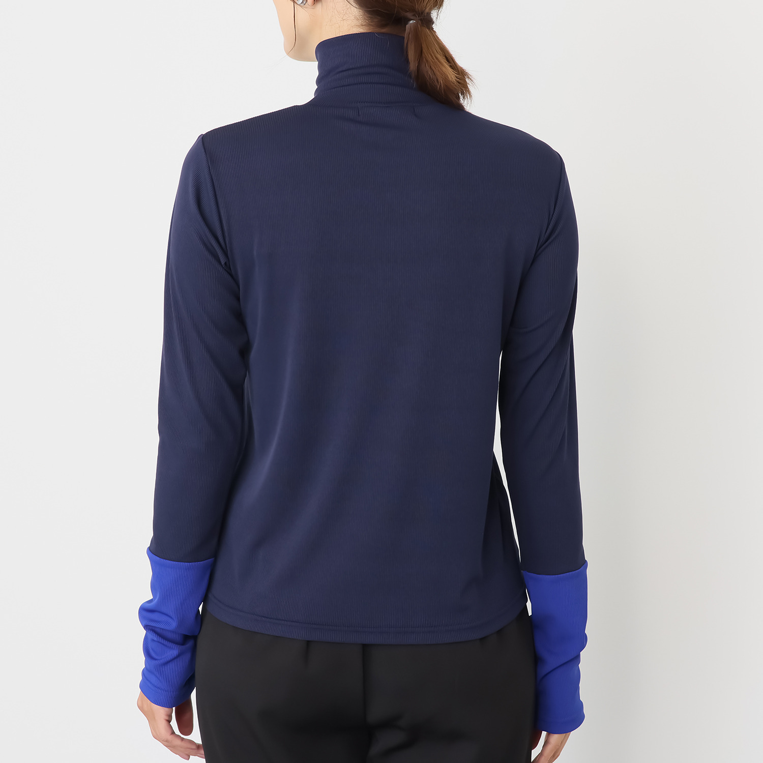 コースタルドライブ バイカラー ハイネックプルオーバー