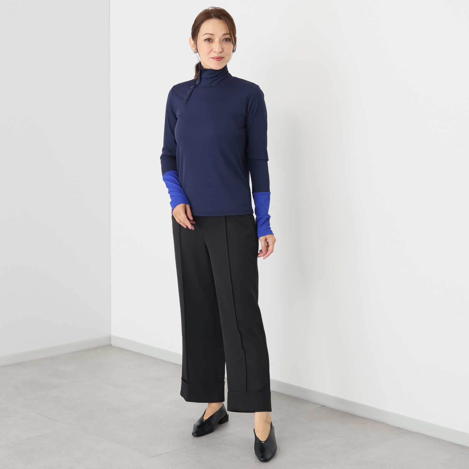 コースタルドライブ バイカラー ハイネックプルオーバー