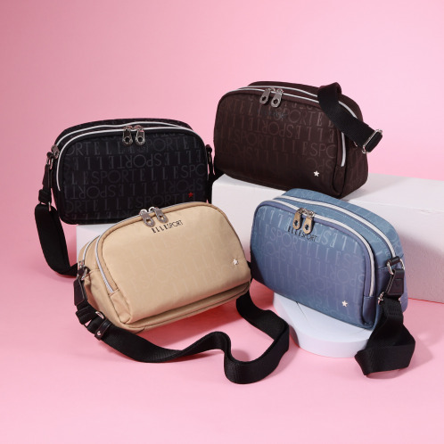 ELLE SPORT 軽量 はっ水 ヒートエンボスナイロン ボックスショルダーバッグ ELLE SPORT 軽量 はっ水 ヒートエンボスナイロン ボックスショルダーバッグ