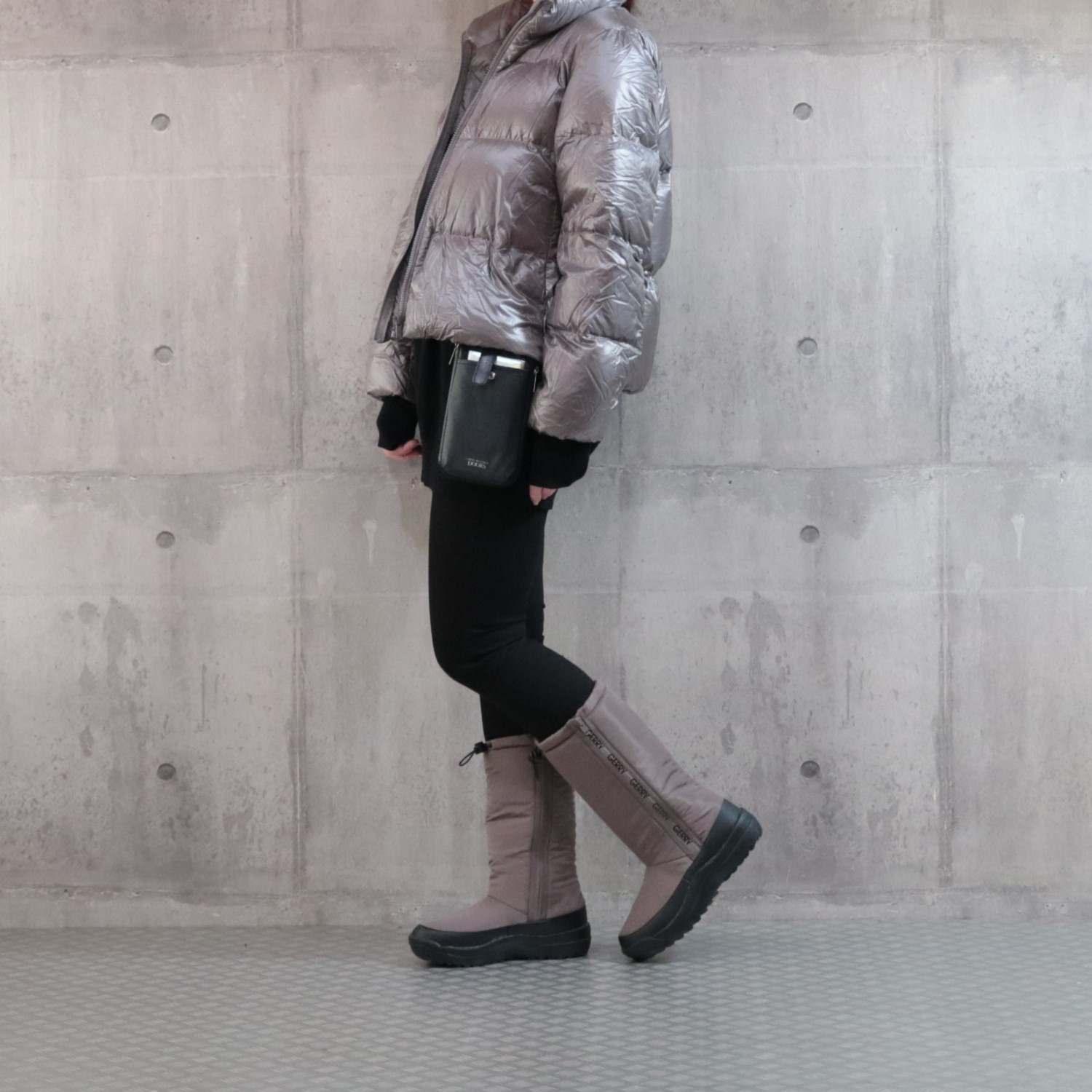 ＧＥＲＲＹ 防水・はっ水 Ｗファスナーになった！ スパイク付ロングブーツ