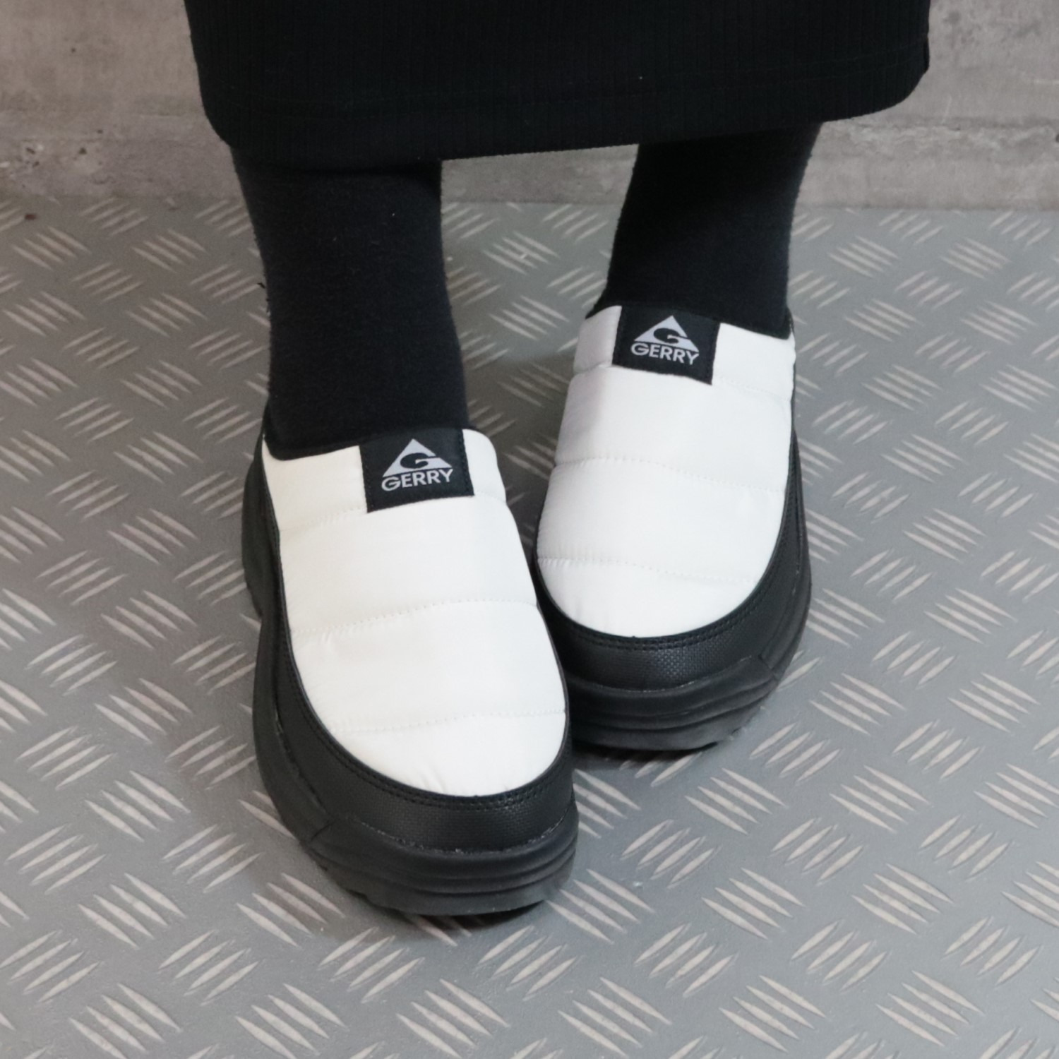 ＧＥＲＲＹ 防水・はっ水 軽量ミュールスリッポン