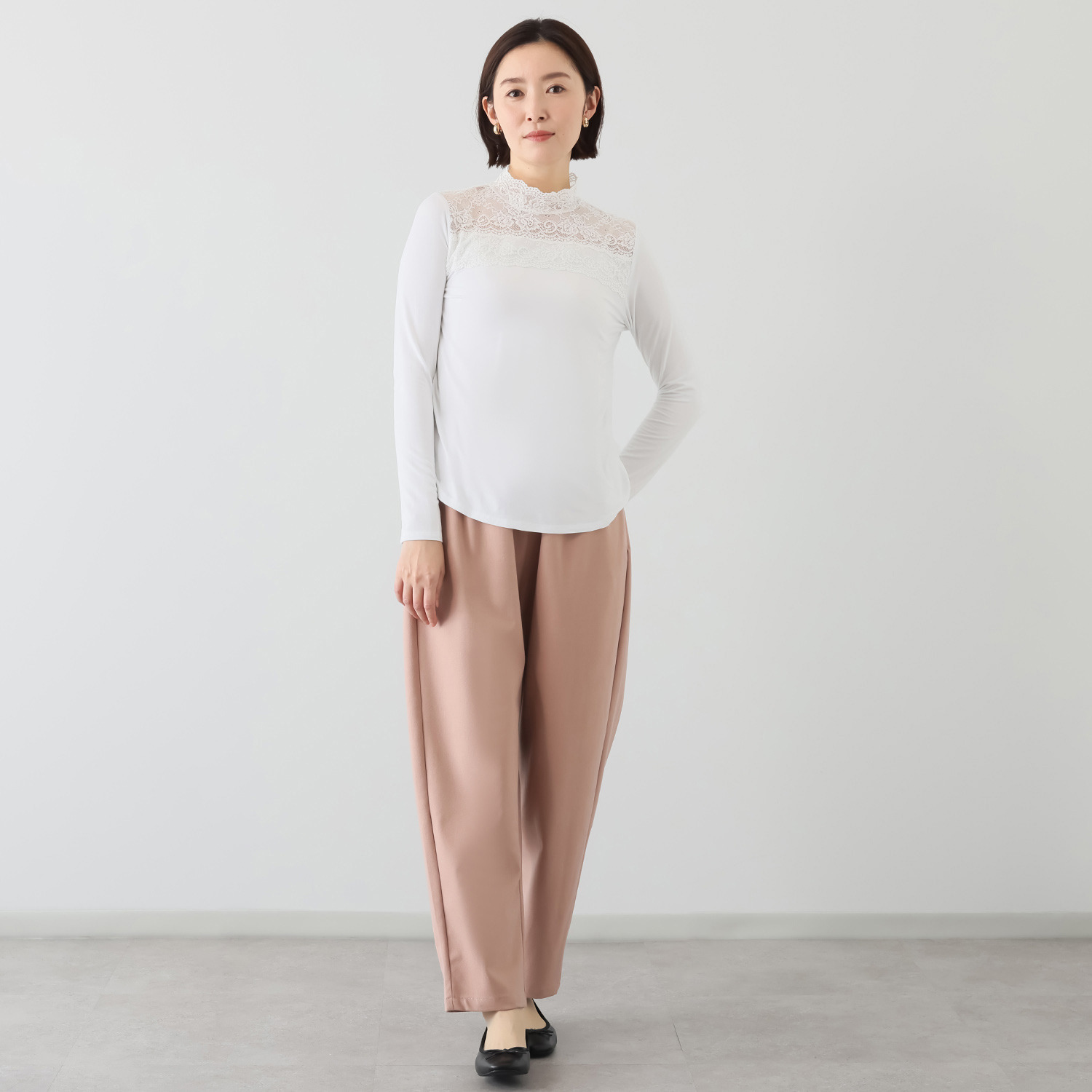 オトナノクラシ 大人の レース付 ハイネック長袖Ｔシャツ