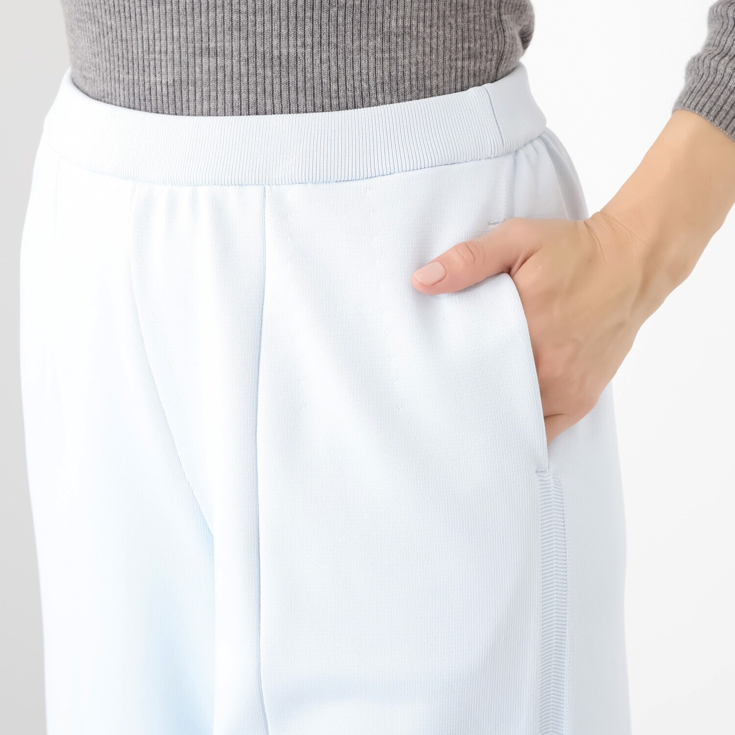 マルティジャーニ 日本製　匠の技 立体編 軽量ストレッチ ワイドパンツ