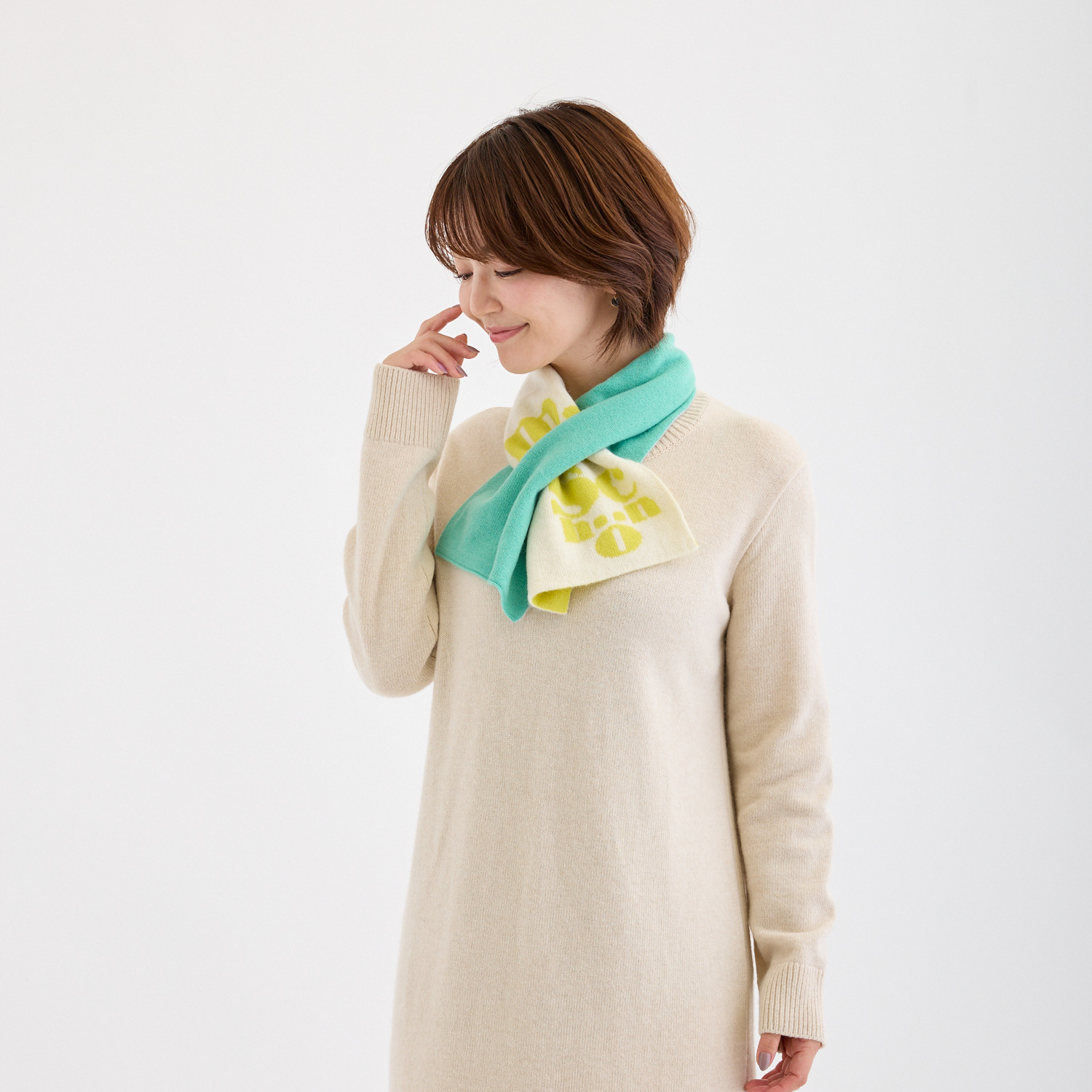 ミラ・ショーン 内モンゴル産 カシミヤ１００％ リバーシブル ニットマフラー