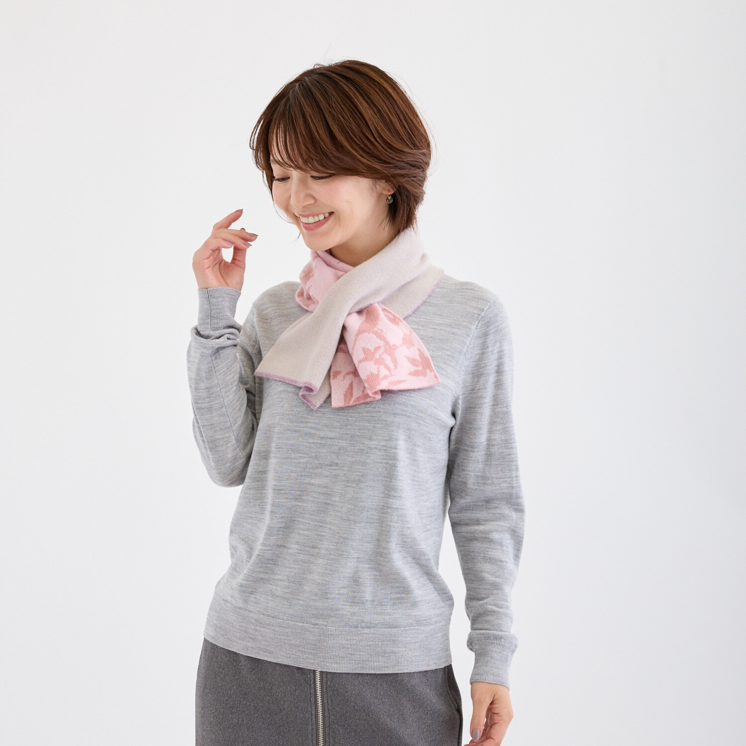 ミラ・ショーン 内モンゴル産 カシミヤ１００％ リバーシブル ニットマフラー