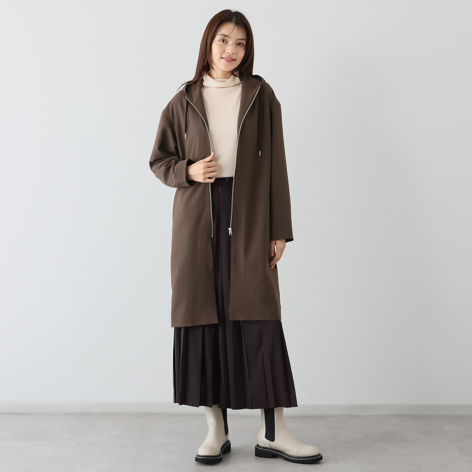 ミニマライズプラス 気軽に羽織って 上品な大人の スタイリッシュな ロングパーカー