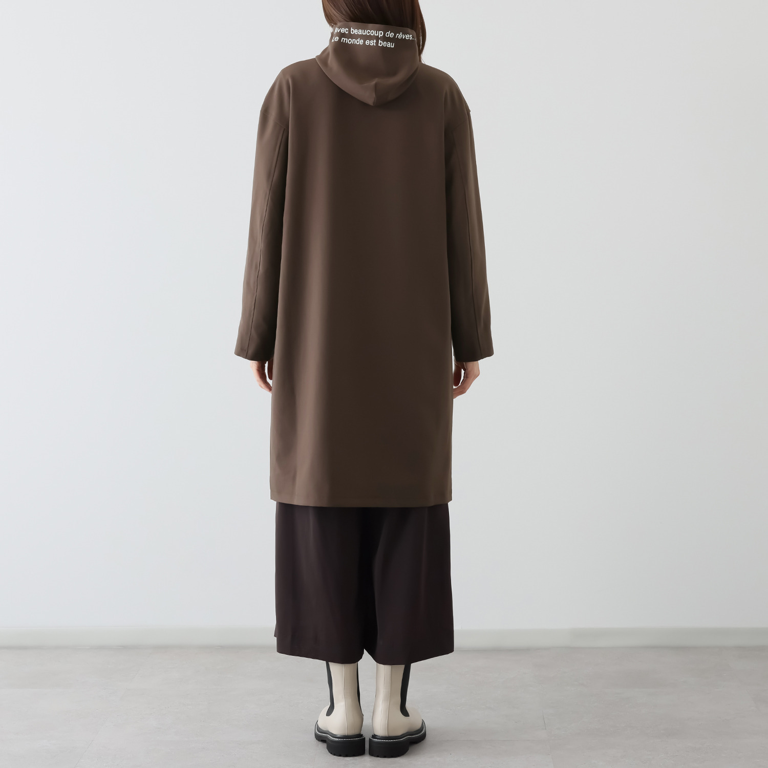 ミニマライズプラス 気軽に羽織って 上品な大人の スタイリッシュな ロングパーカー