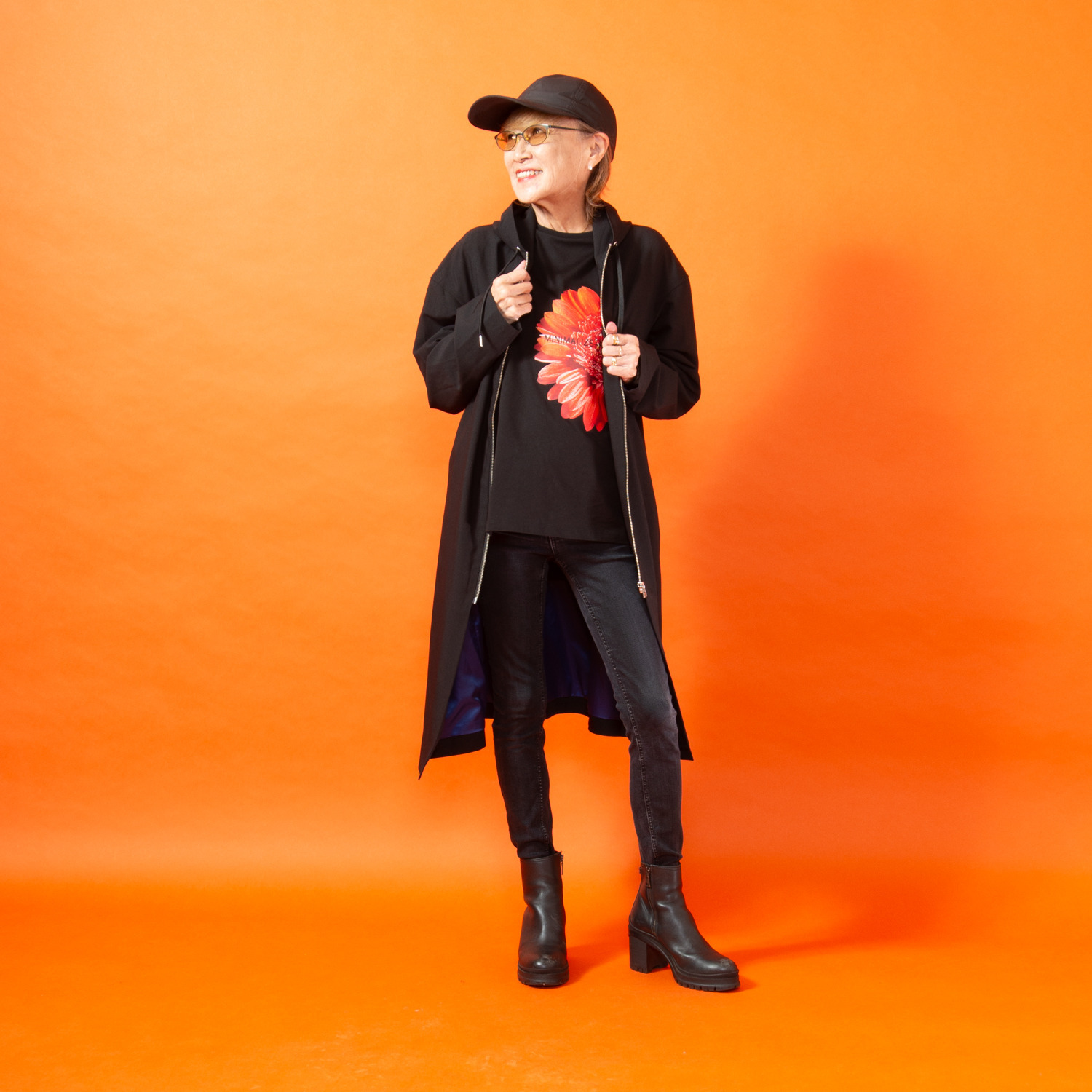 ミニマライズプラス 気軽に羽織って 上品な大人の スタイリッシュな ロングパーカー