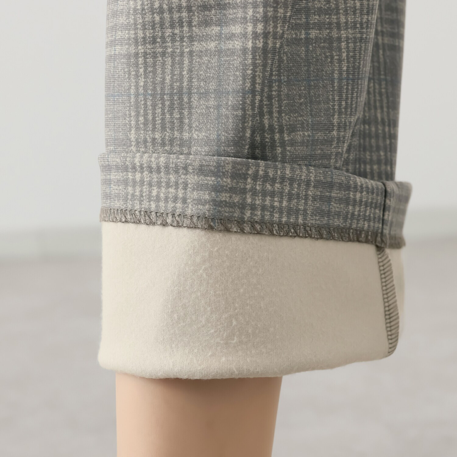 ピーツー チェックプリント 裏微起毛セミワイドパンツ