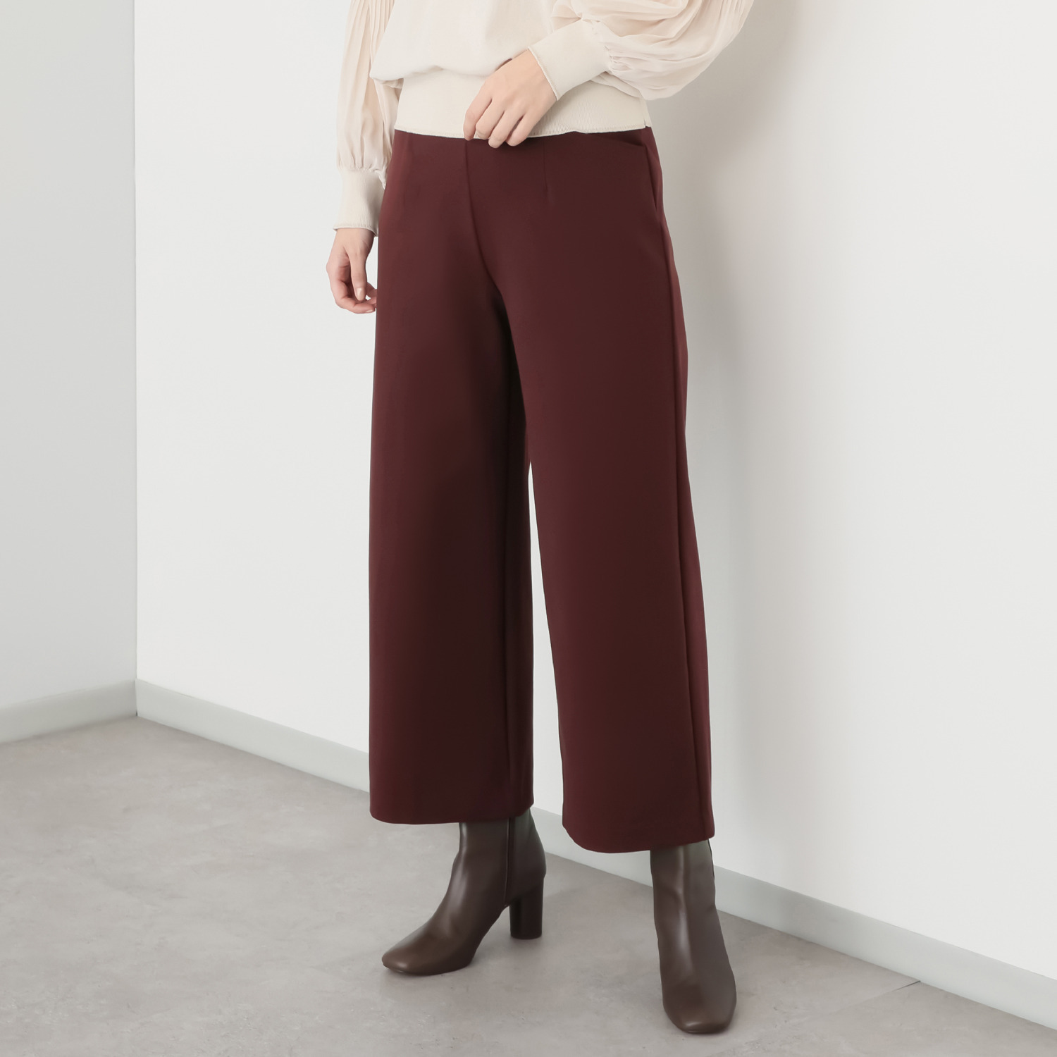 上質ごこち 吸湿発熱 プレミアム雅山（Ｒ） ワイドパンツ ＜股下６２ｃｍ＞