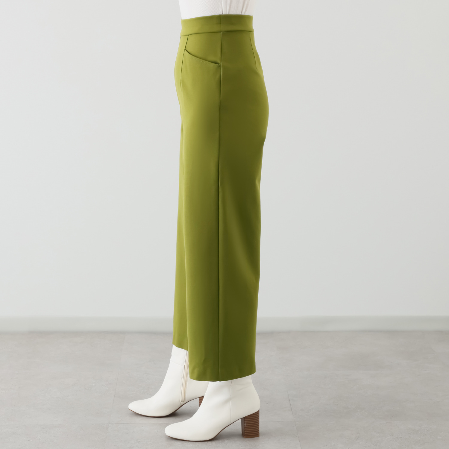 上質ごこち 吸湿発熱 プレミアム雅山（Ｒ） ワイドパンツ ＜股下６２ｃｍ＞