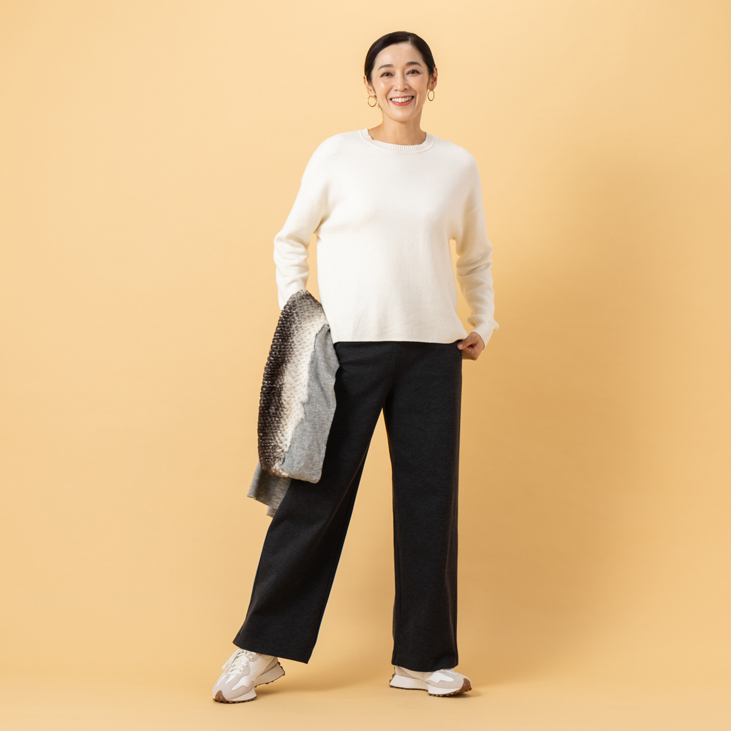 上質ごこち 吸湿発熱 プレミアム雅山（Ｒ） ワイドパンツ ＜股下６２ｃｍ＞