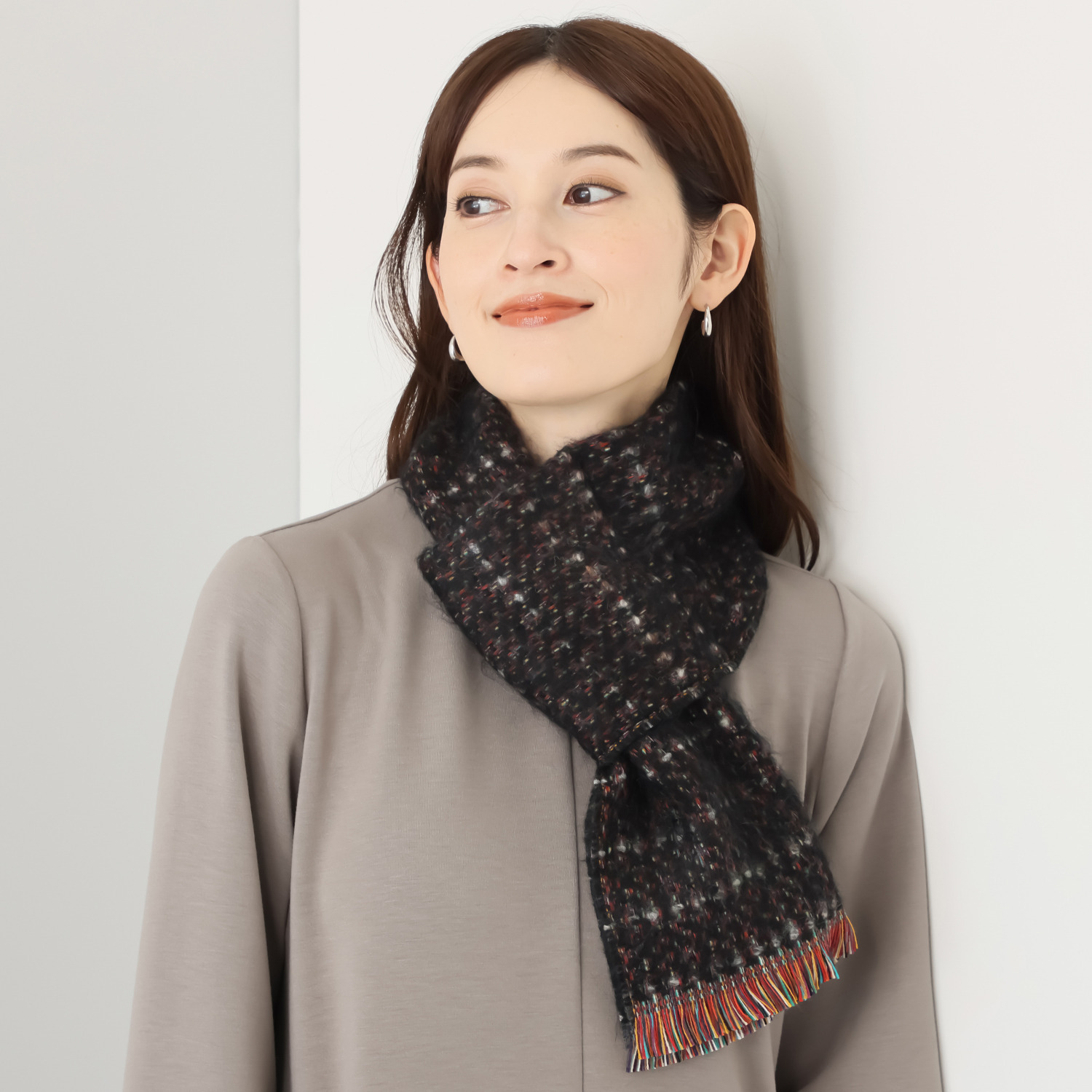 ジョナータ フランス製 ファンシーヤーン ツイード調 差し込みマフラー