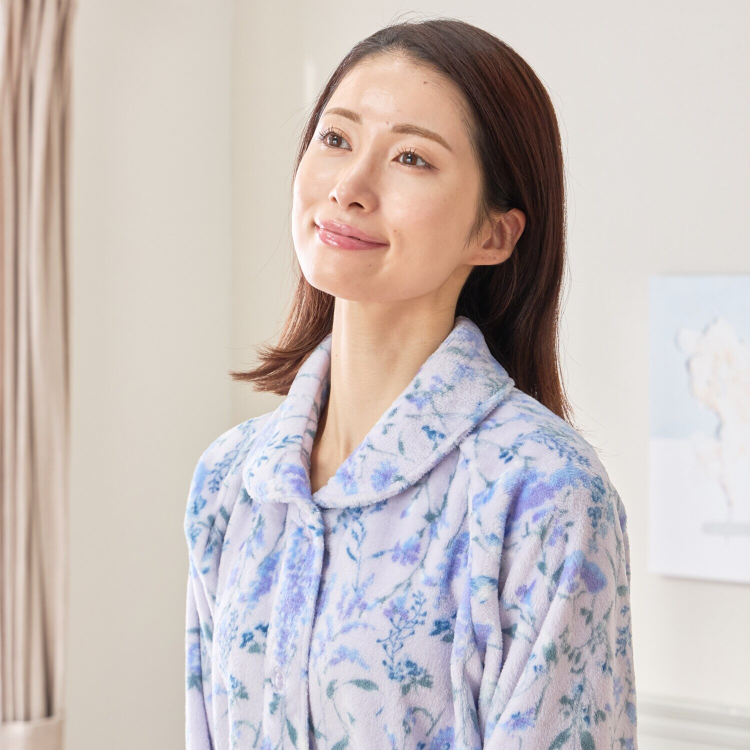 ｎｉｓｈｉｋａｗａ 軽くてフワフワタッチ 首元・お腹あったか ラグランスリーブパジャマ