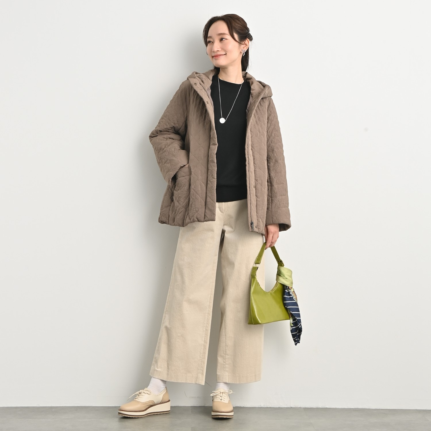 元町ゼラール なめらか＆きれい見え ハイゲージで編み立てた ふんわりスリーブ プルオーバー