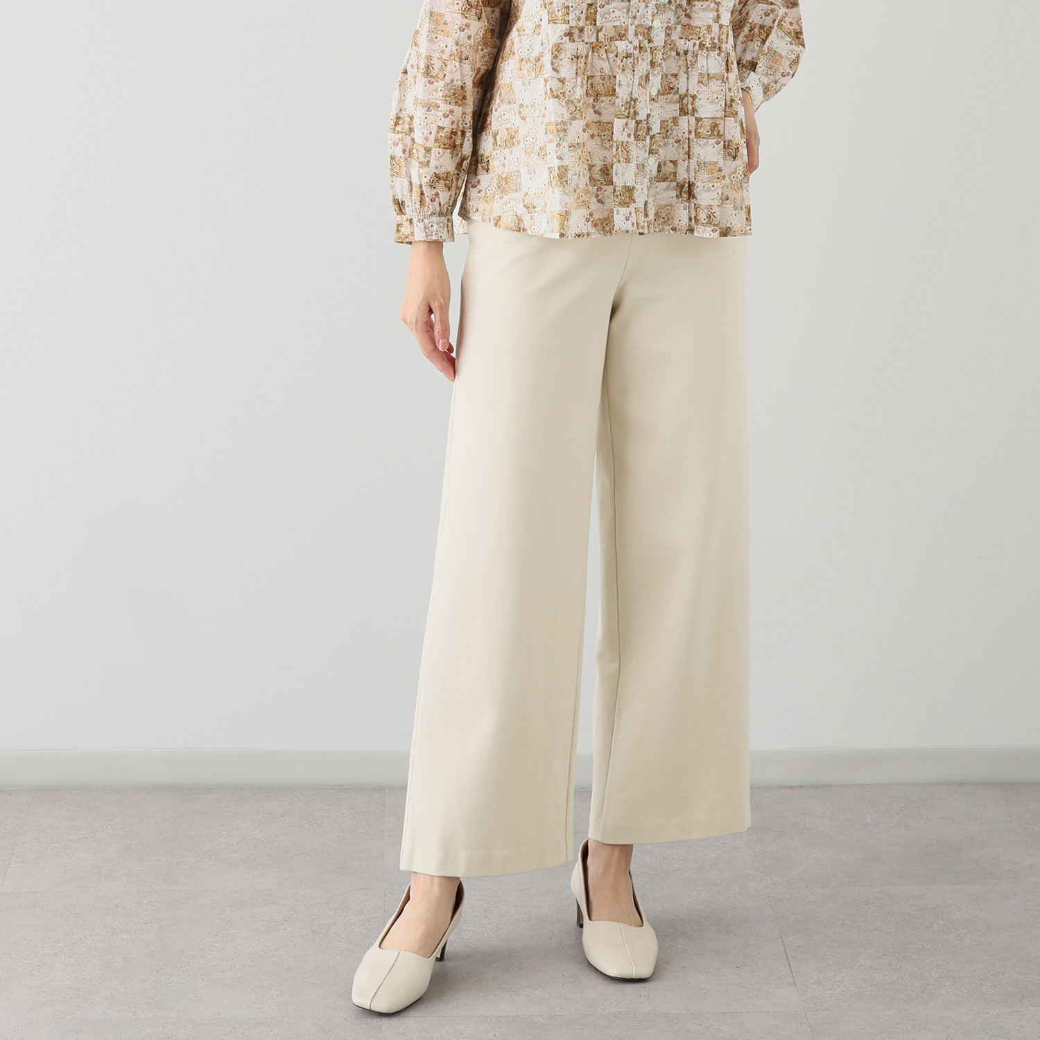 上質ごこち 吸湿発熱 プレミアム雅山（Ｒ） ワイドパンツ ＜股下７０ｃｍ＞