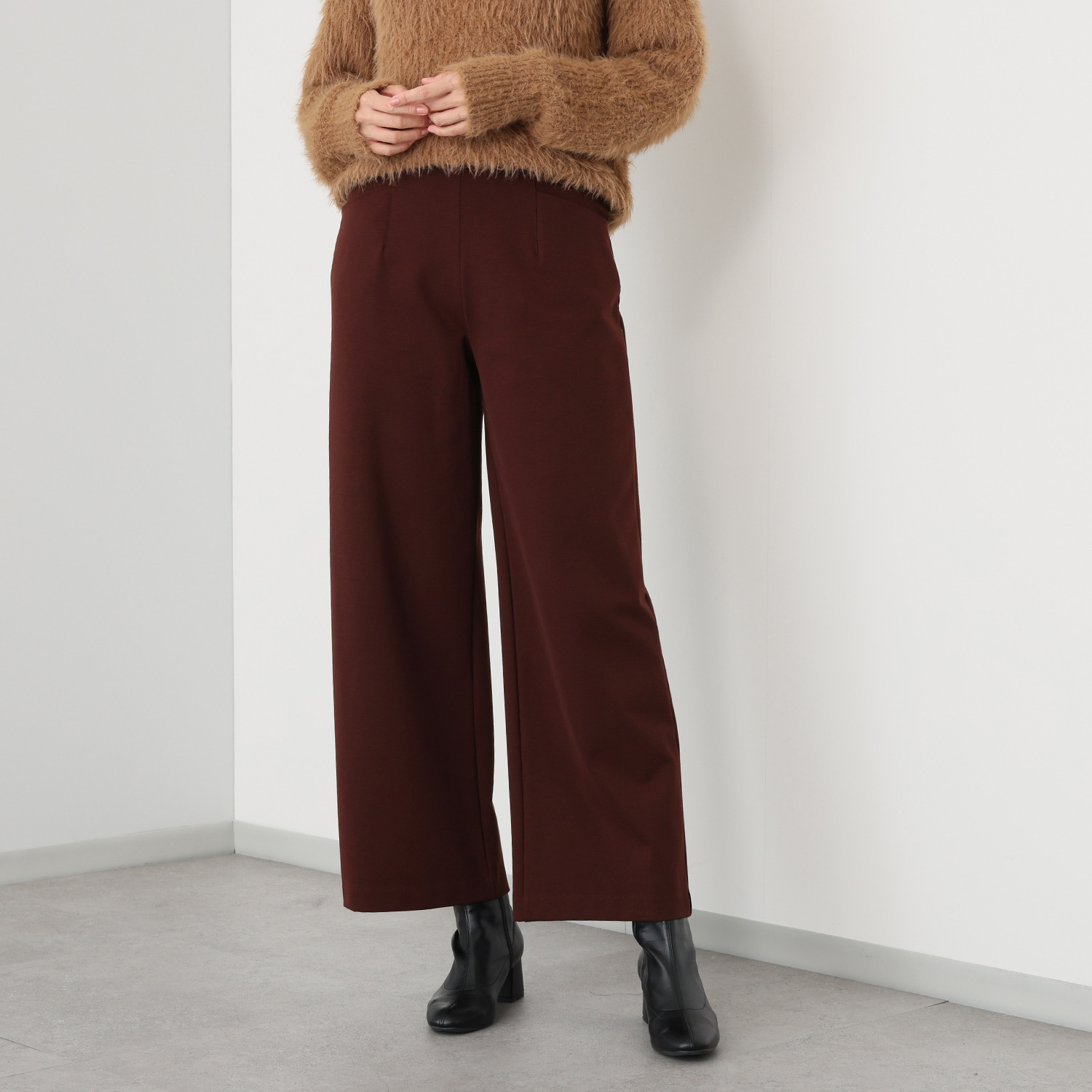 上質ごこち 吸湿発熱 プレミアム雅山（Ｒ） ワイドパンツ ＜股下７０ｃｍ＞