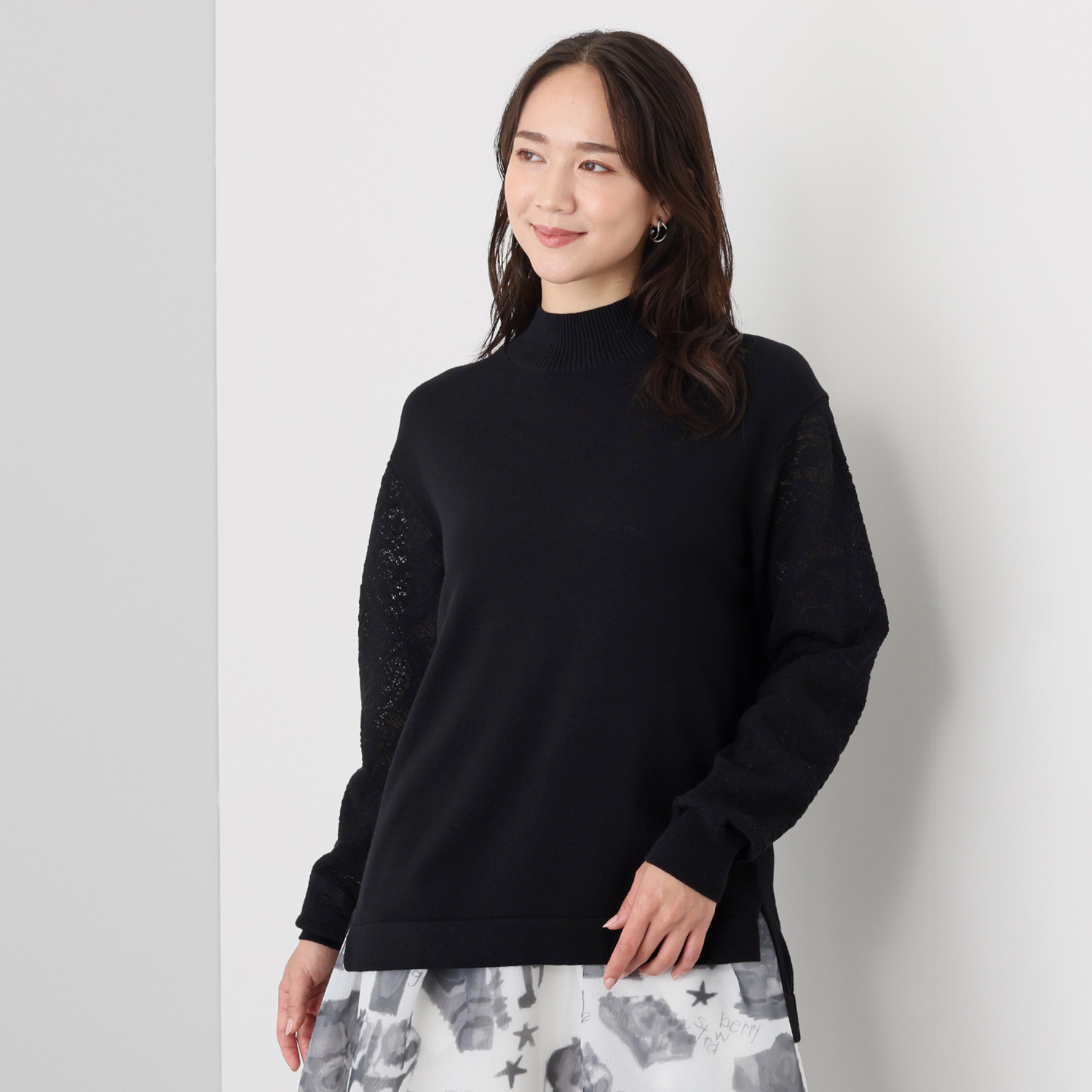 アットランティーヴァ アリア レーススリーブ ニットブラウス