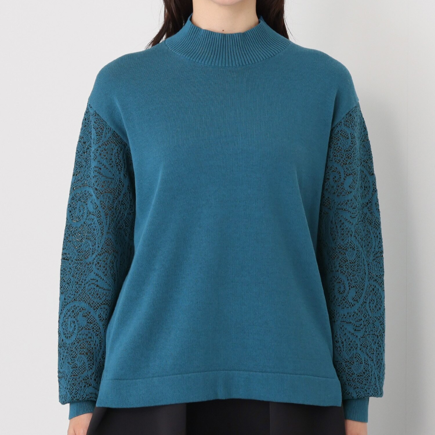 アットランティーヴァ アリア レーススリーブ ニットブラウス