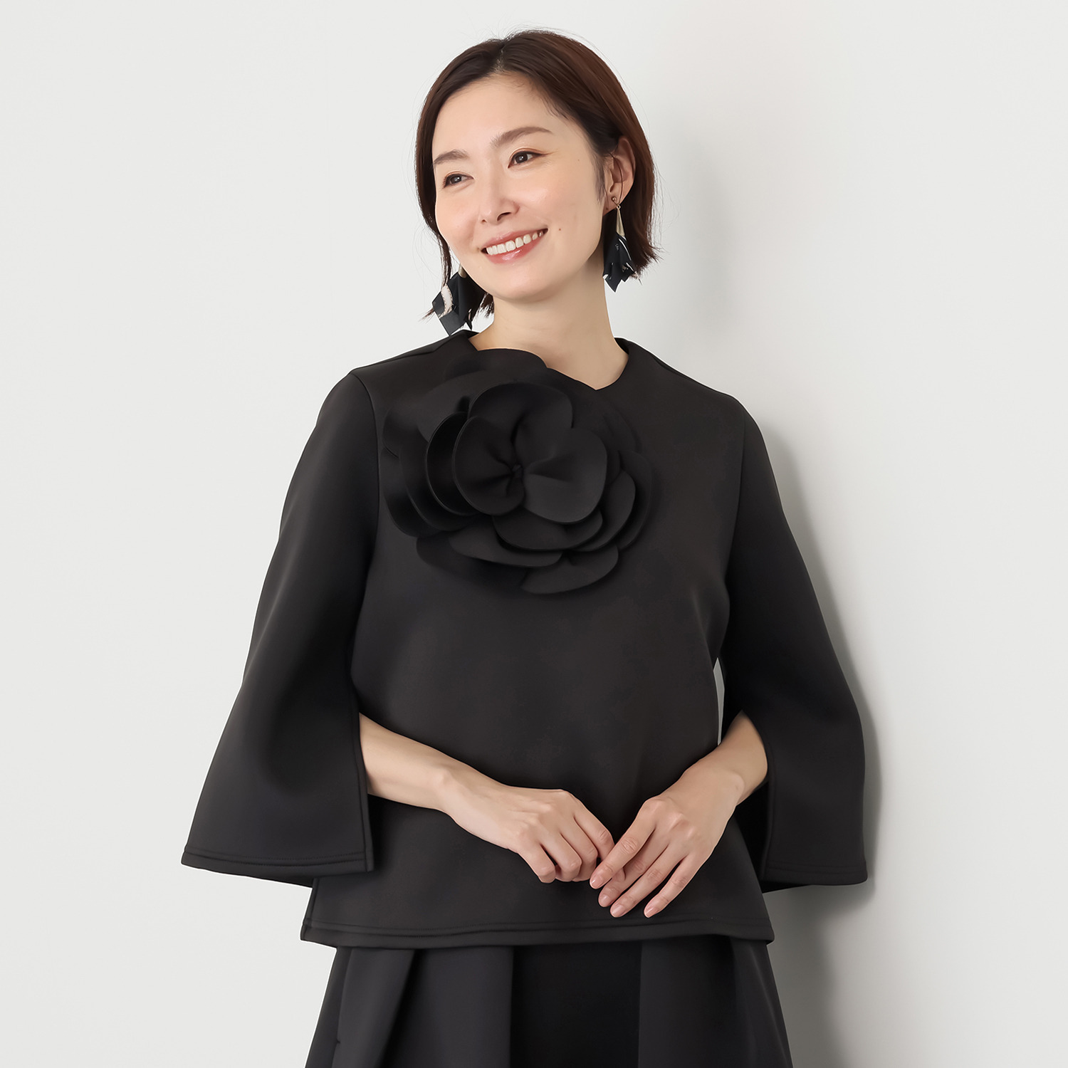 アットランティーヴァ アリア フラワーブラウス