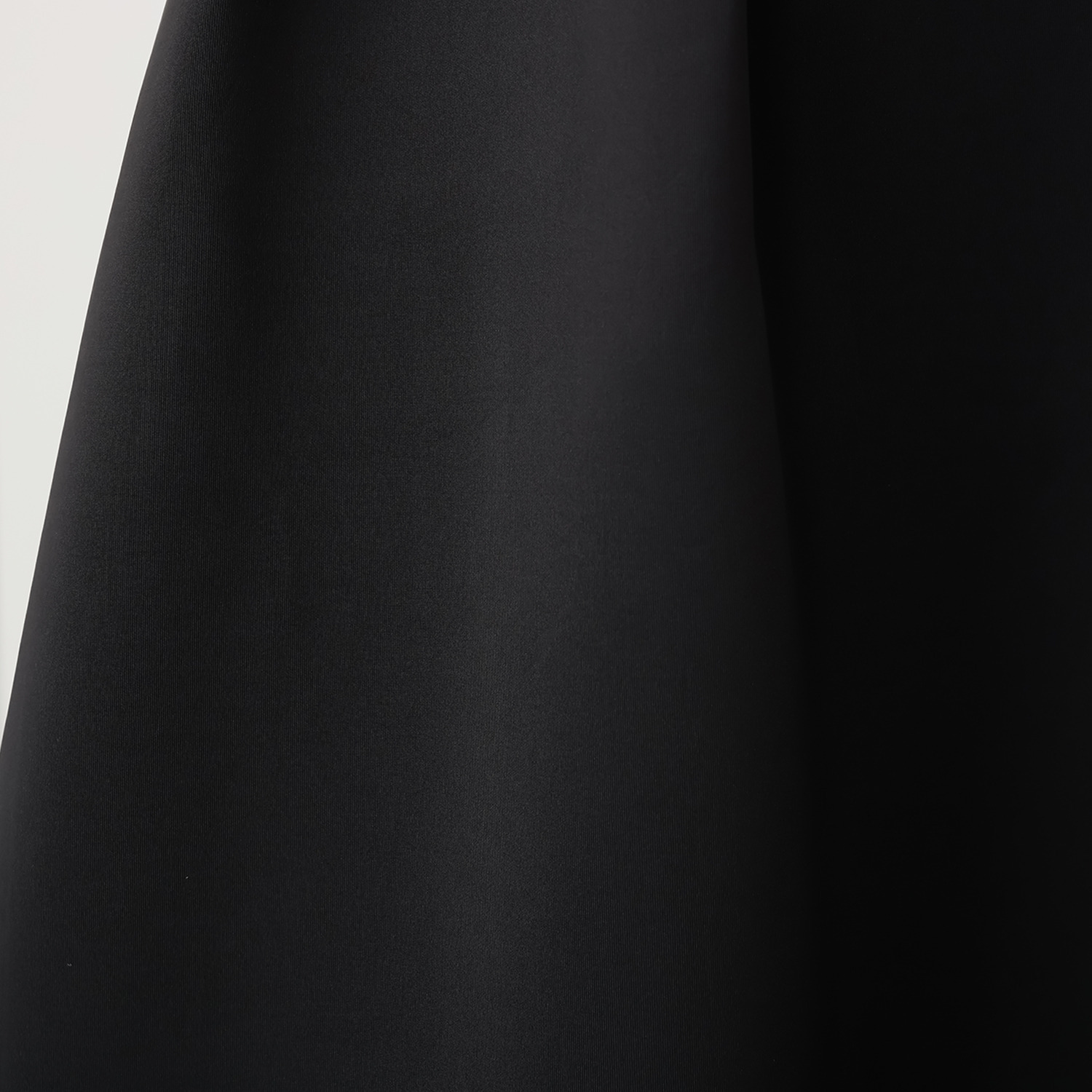 アットランティーヴァ アリア フレアースカート ＜無地＞