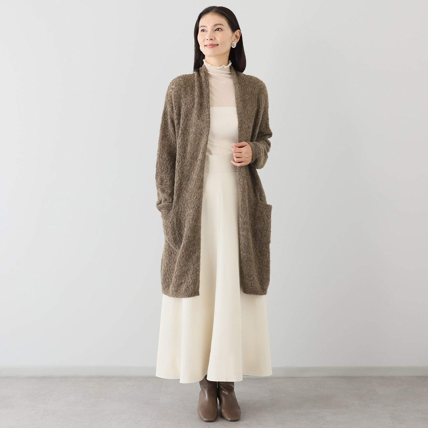 アズイズ　ビーマイセルフ バイ　ネイチャーズ ベビーアルパカ混ブークレ ラメ使い 透かし柄コーディガン