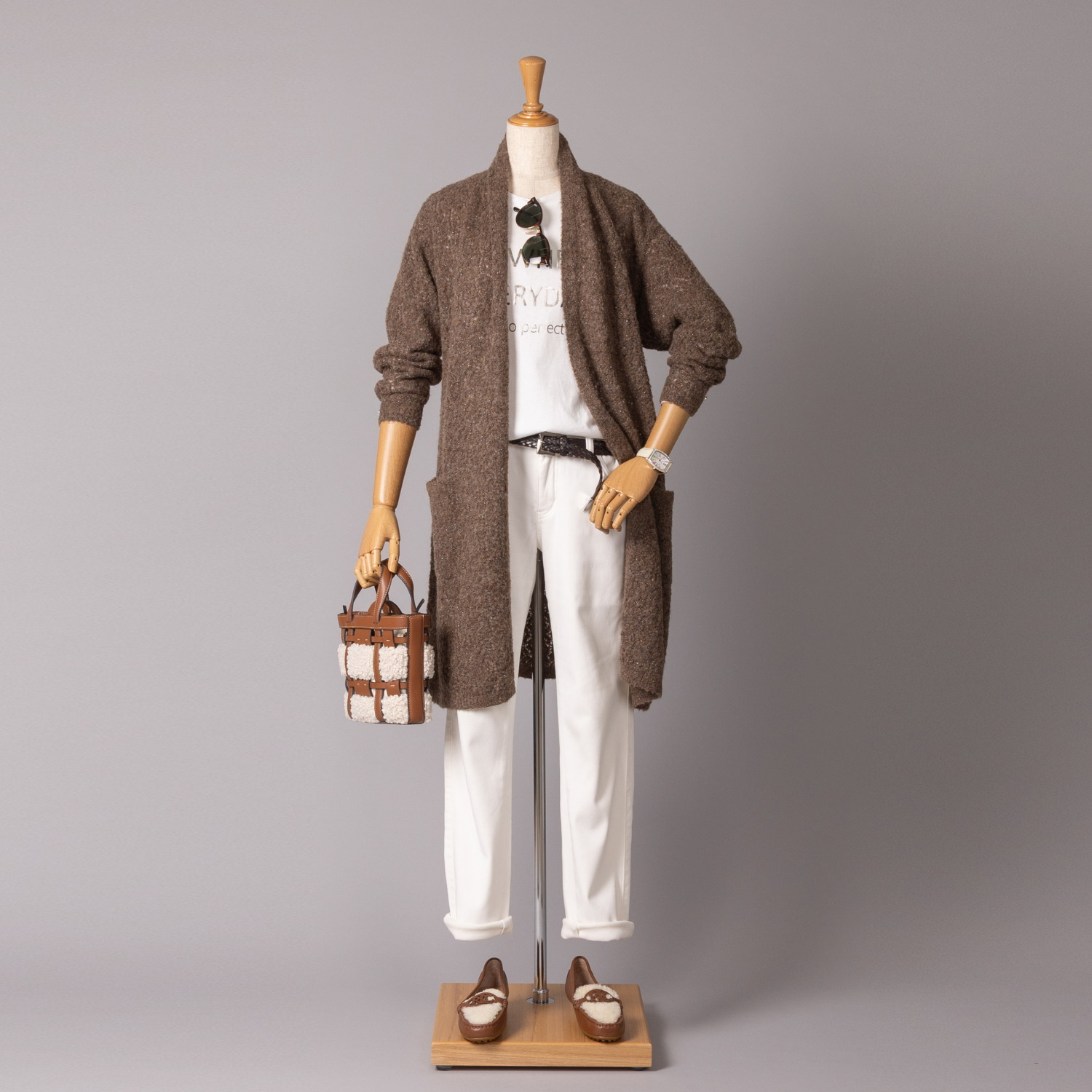 アズイズ　ビーマイセルフ バイ　ネイチャーズ ベビーアルパカ混ブークレ ラメ使い 透かし柄コーディガン