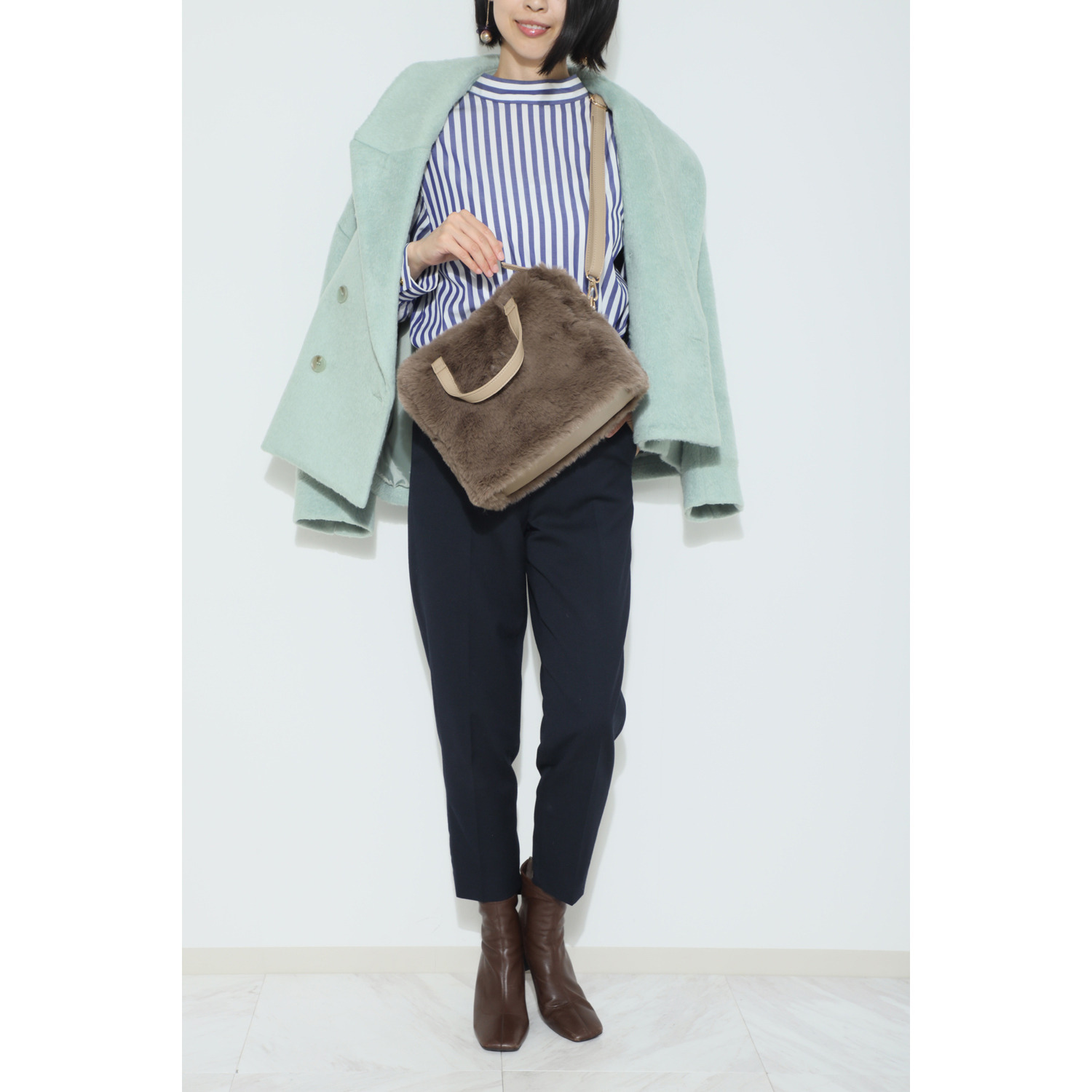 エイディア 毛並みふわふわ フェイクファー ２ウェイバッグ