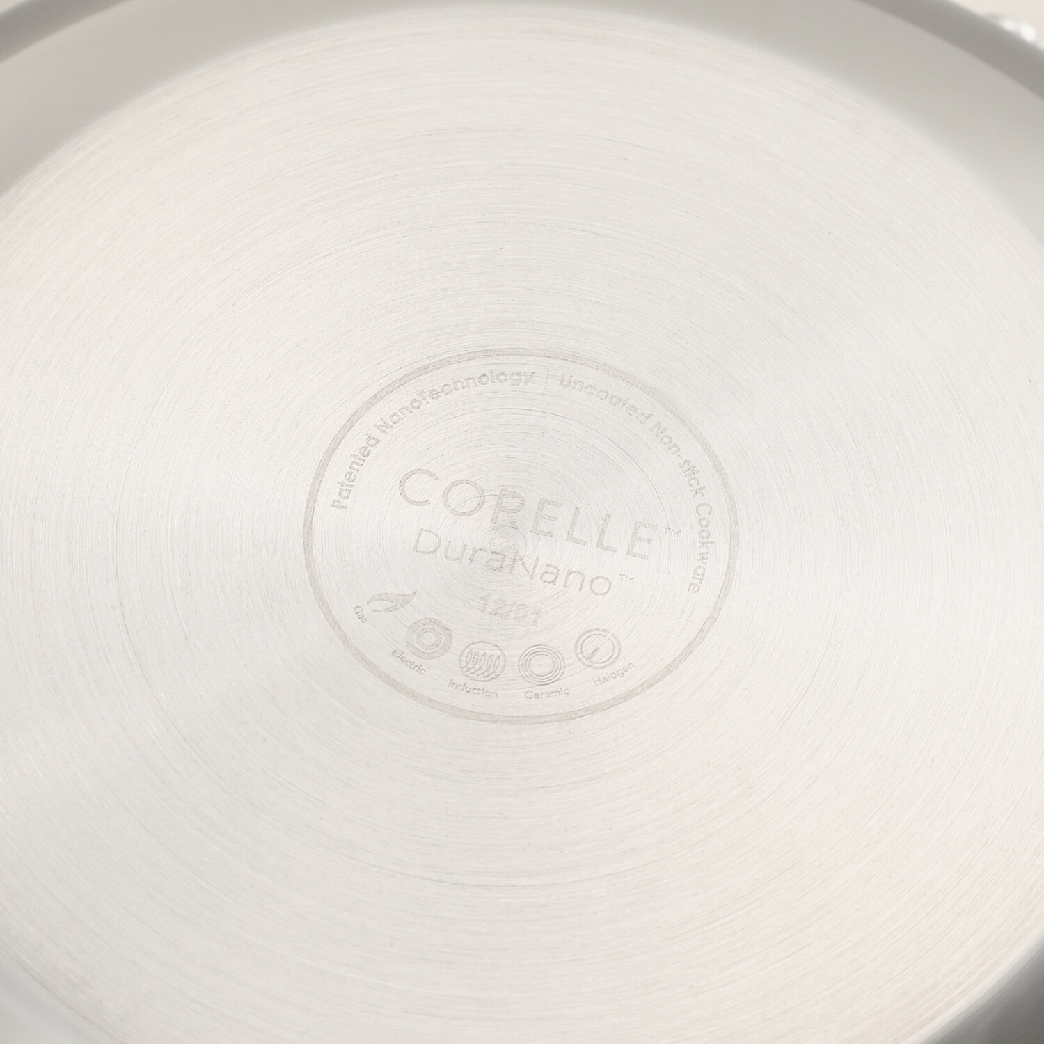 コーティング剤不使用の 革新的な次世代フライパン コレール ウォックパン 蓋付セット ＜２４ｃｍ＞