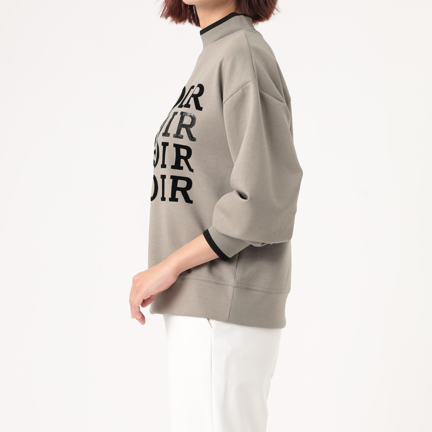 スタイル・ラヴィー フロッキーロゴ アクセント ダンボールニット プルオーバー