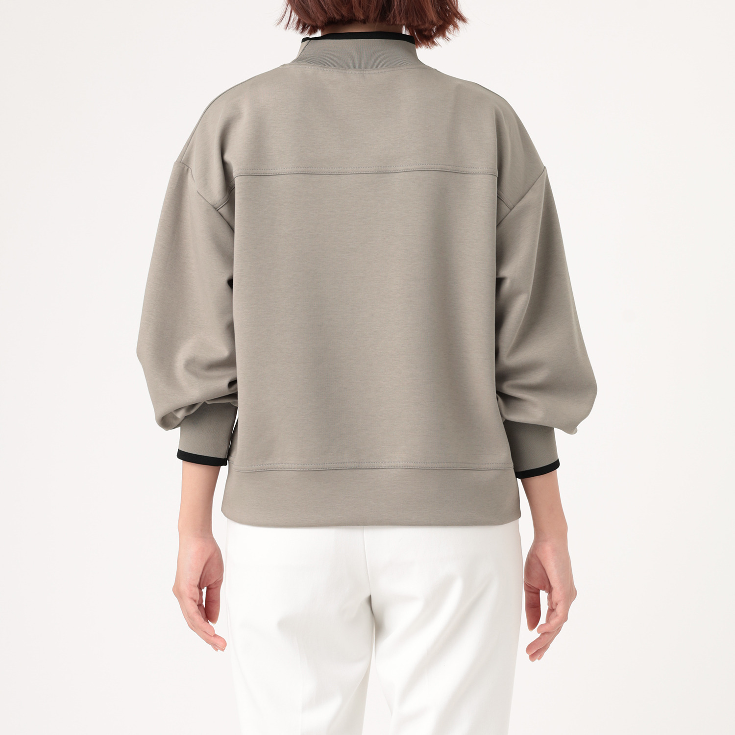 スタイル・ラヴィー フロッキーロゴ アクセント ダンボールニット プルオーバー