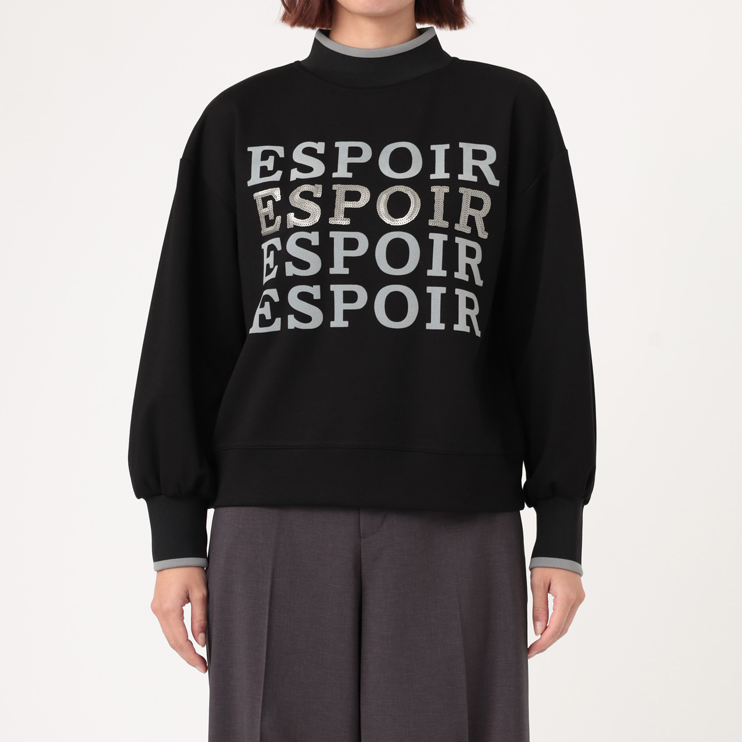 スタイル・ラヴィー フロッキーロゴ アクセント ダンボールニット プルオーバー